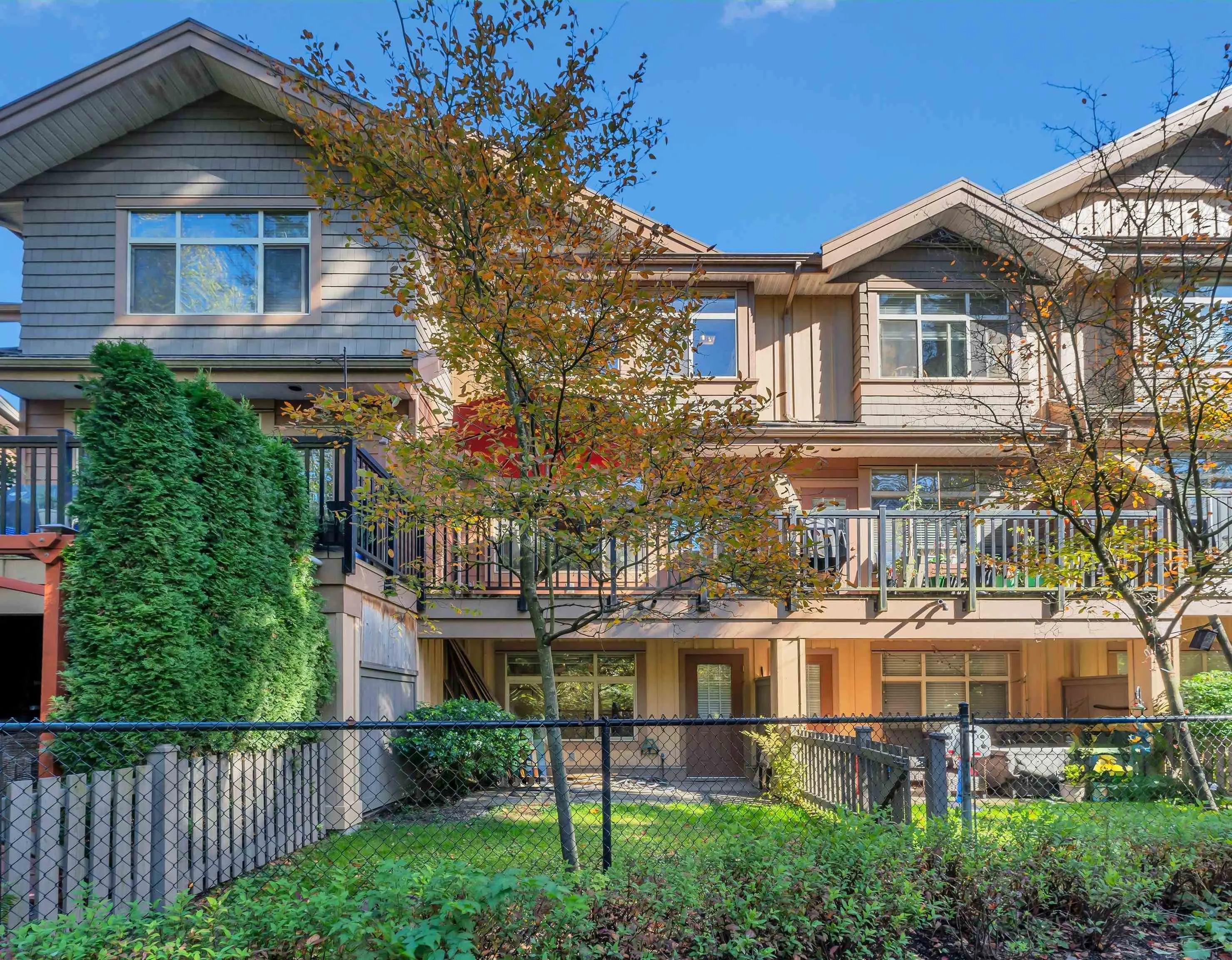 15151 34 Avenue #16