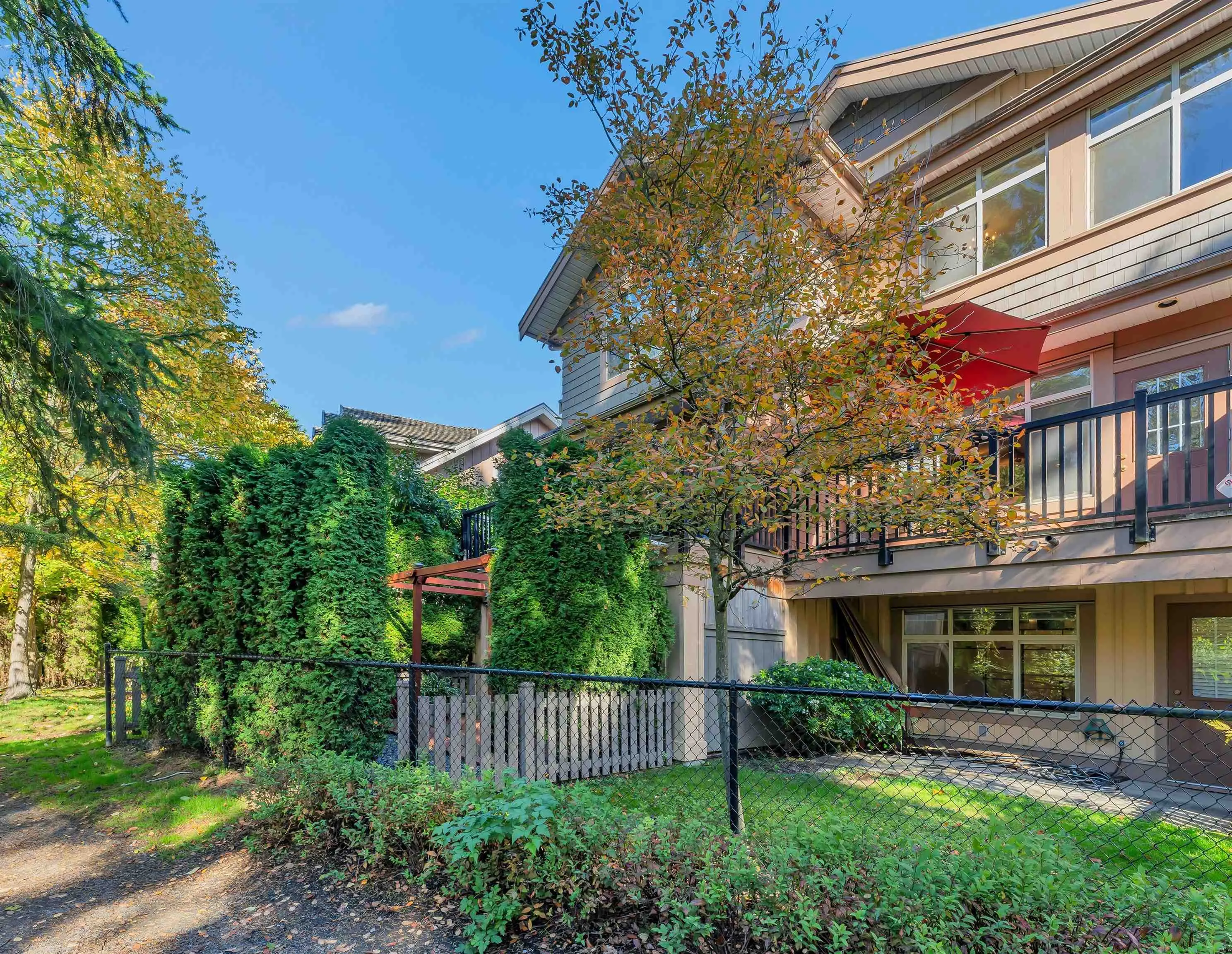 15151 34 Avenue #16