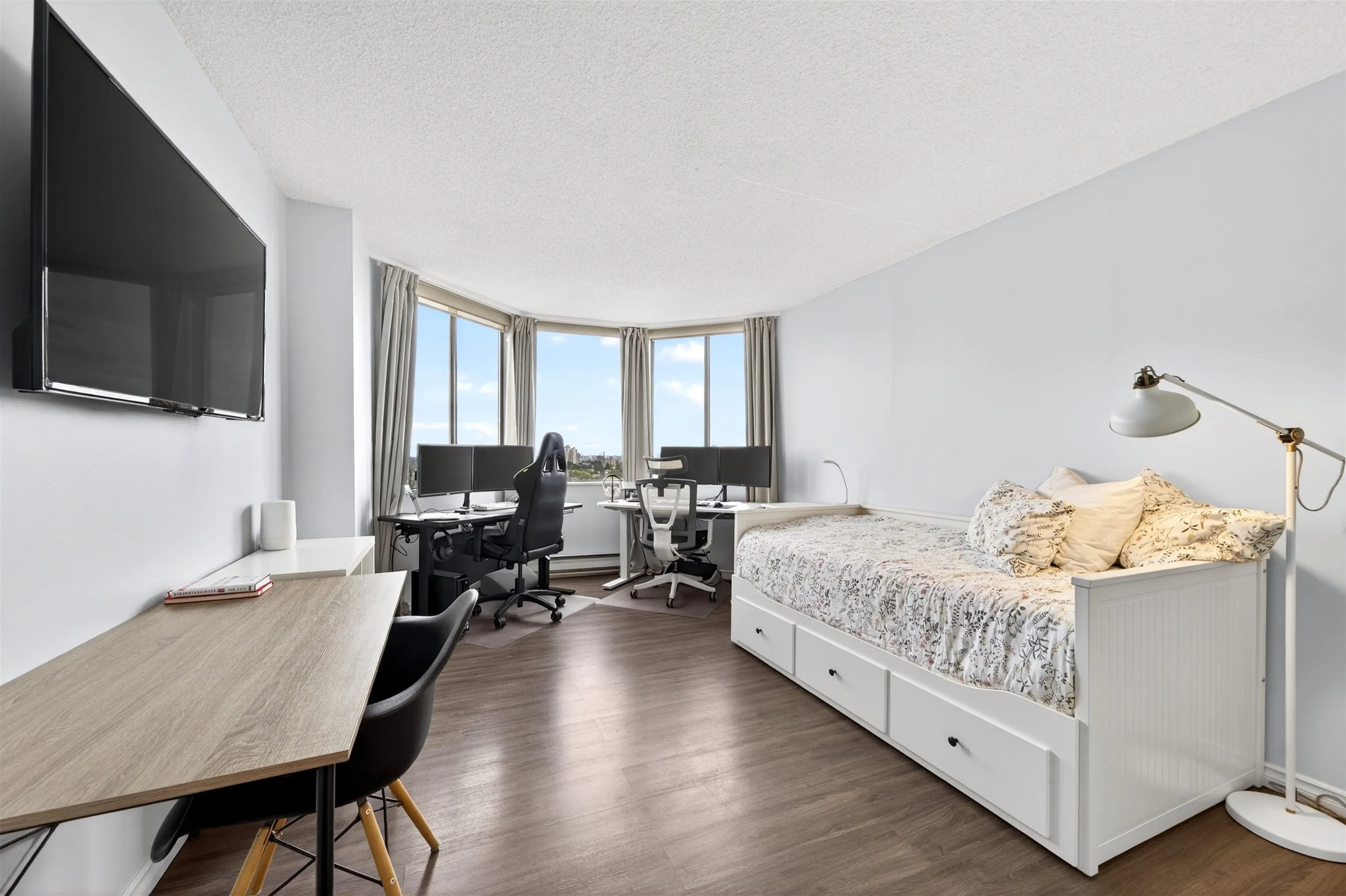 6540 Burlington Avenue #1903