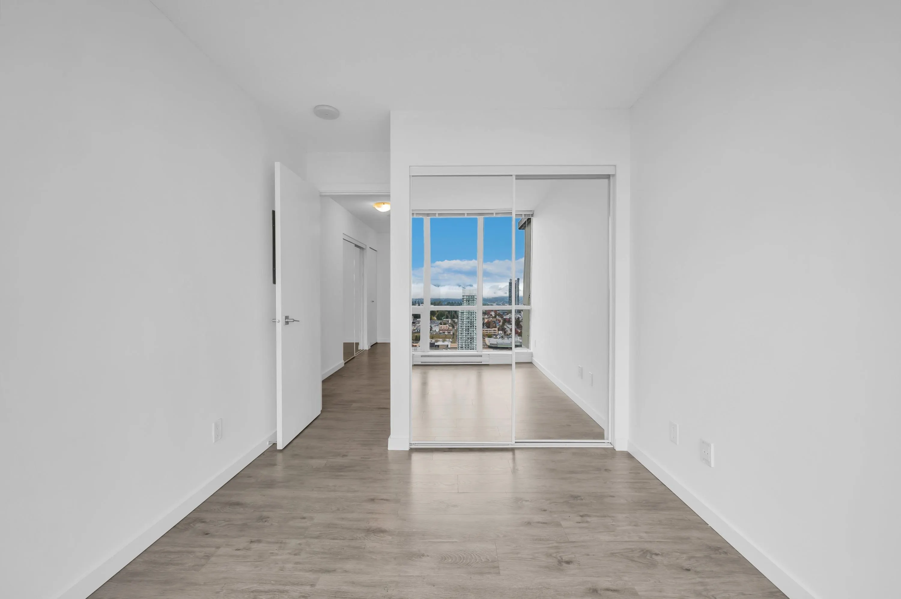 13688 100 Avenue #3407