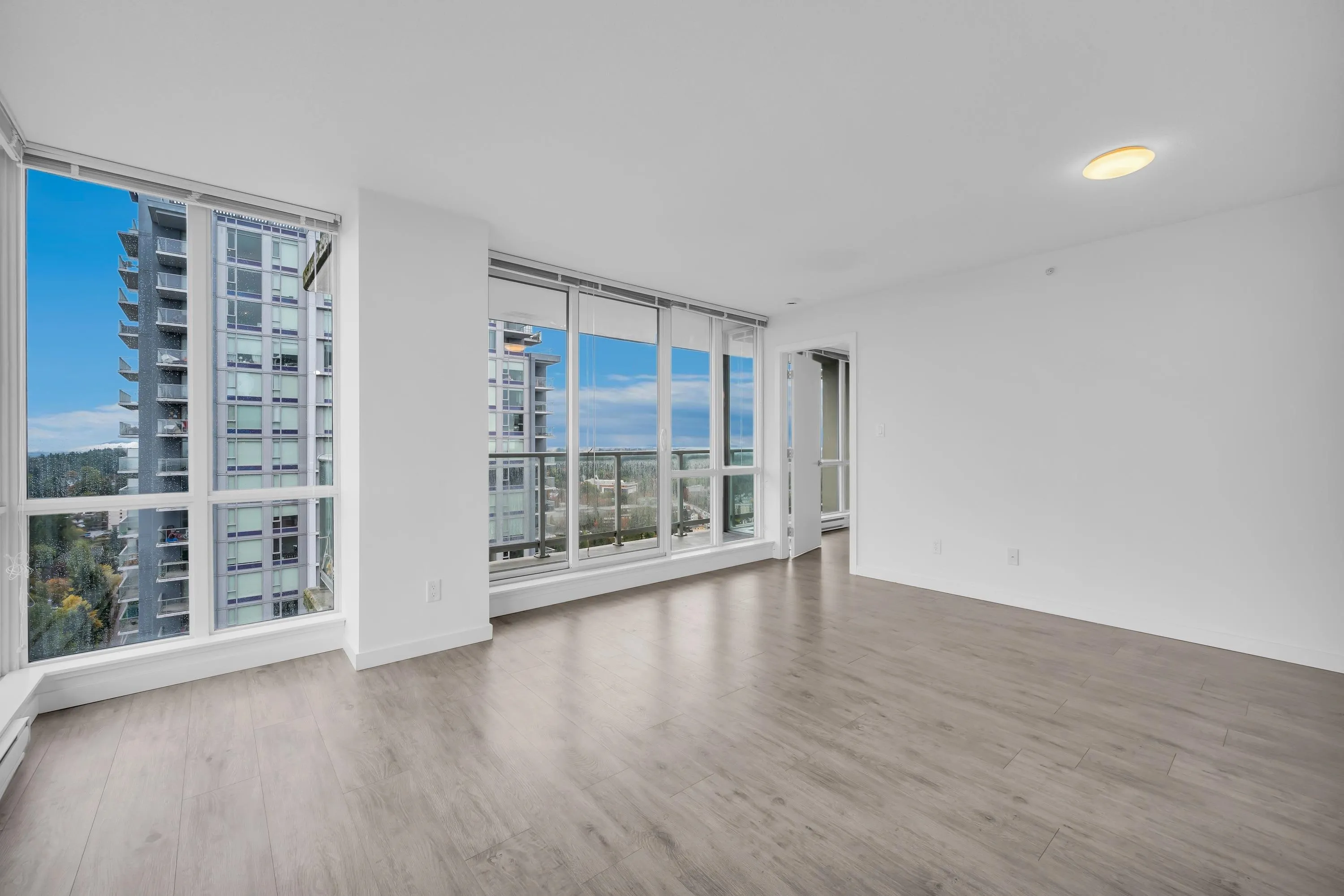 13688 100 Avenue #3407