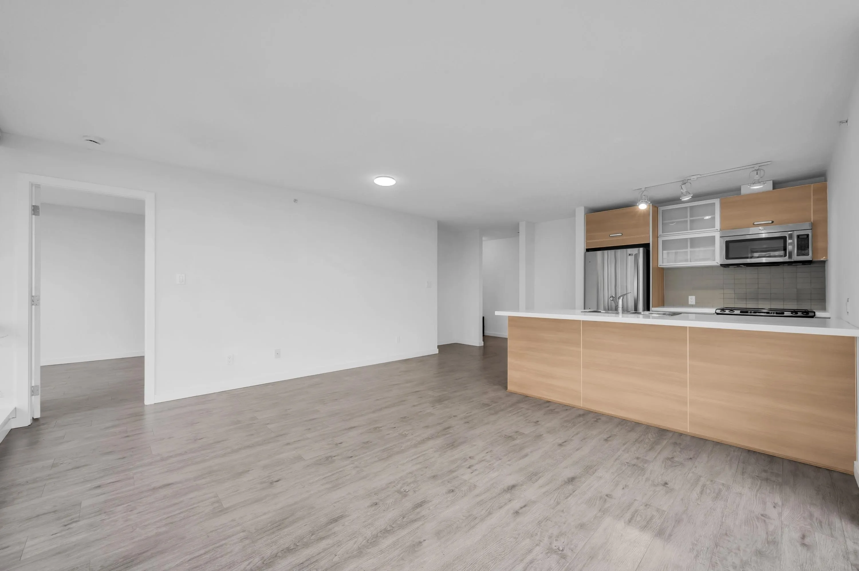 13688 100 Avenue #3407