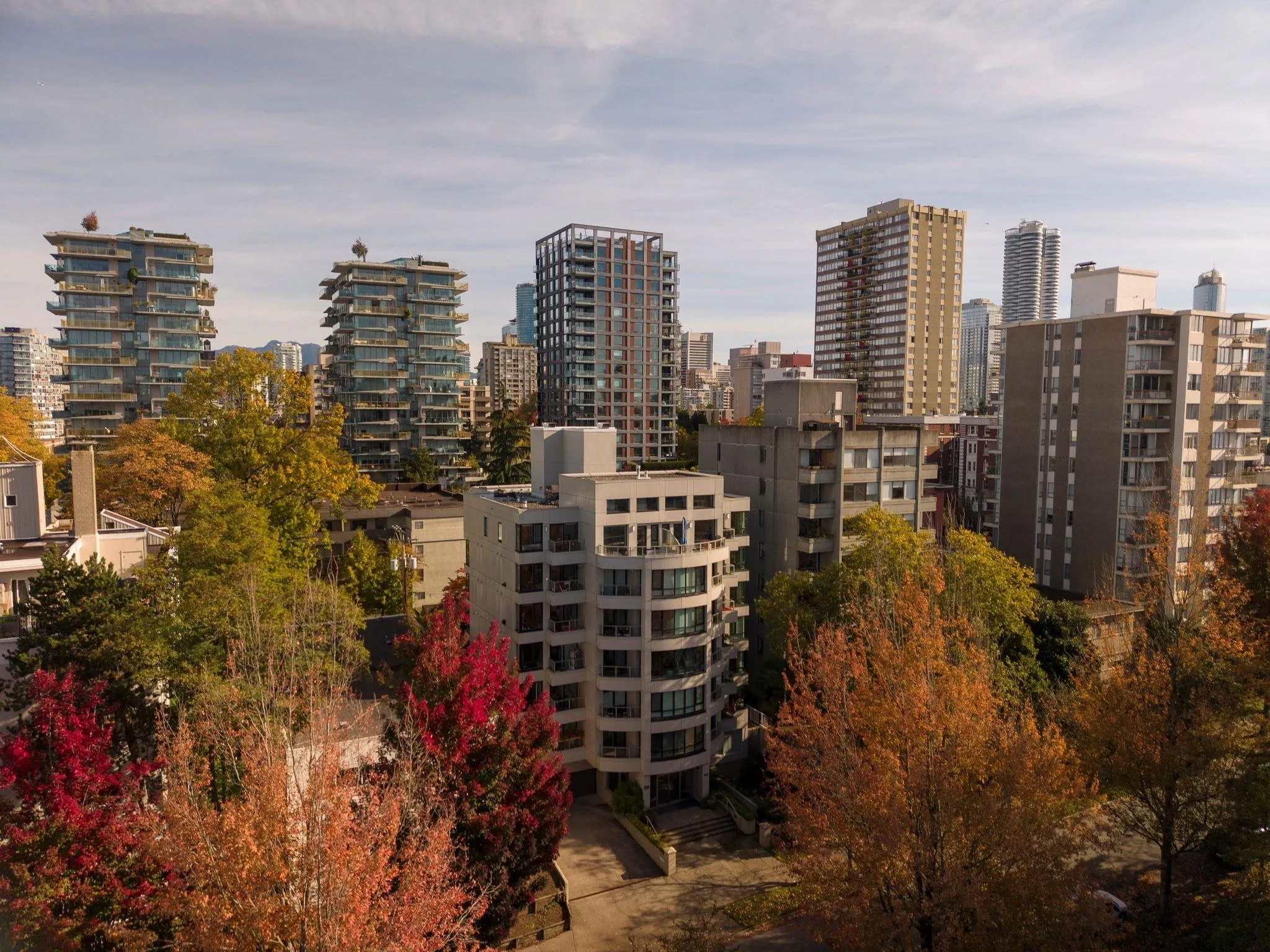 1345 Burnaby Street #701