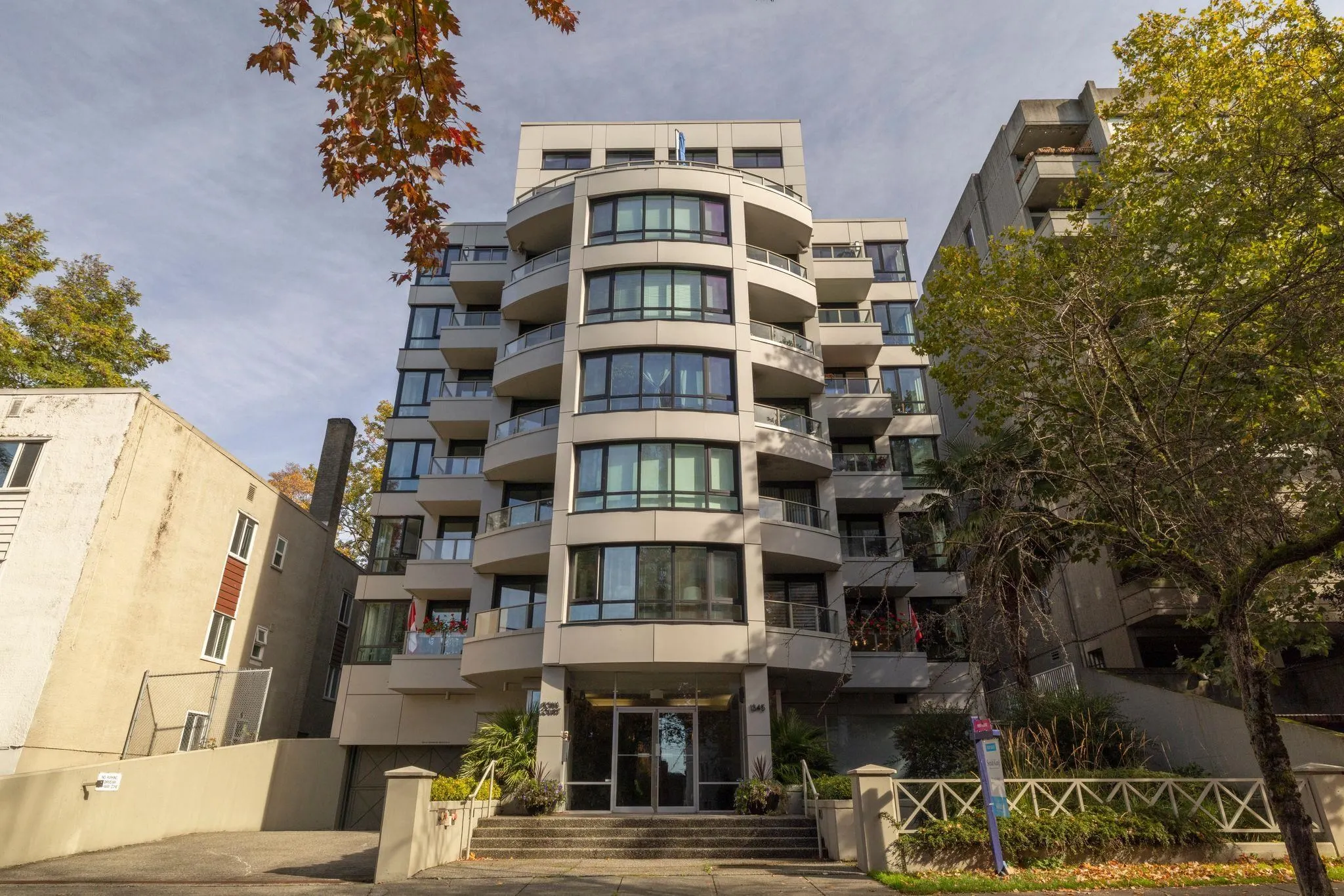 1345 Burnaby Street #701