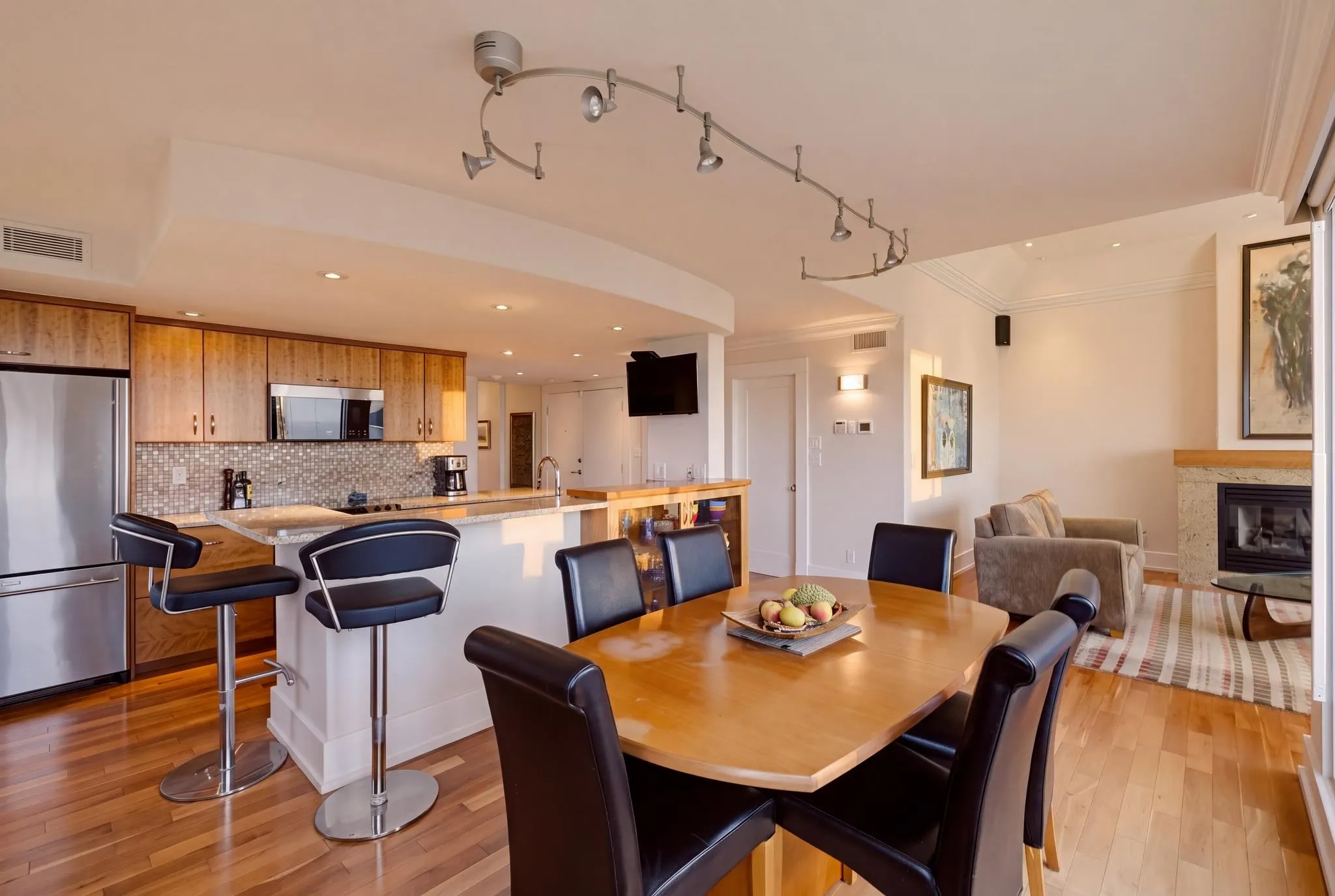 1345 Burnaby Street #701