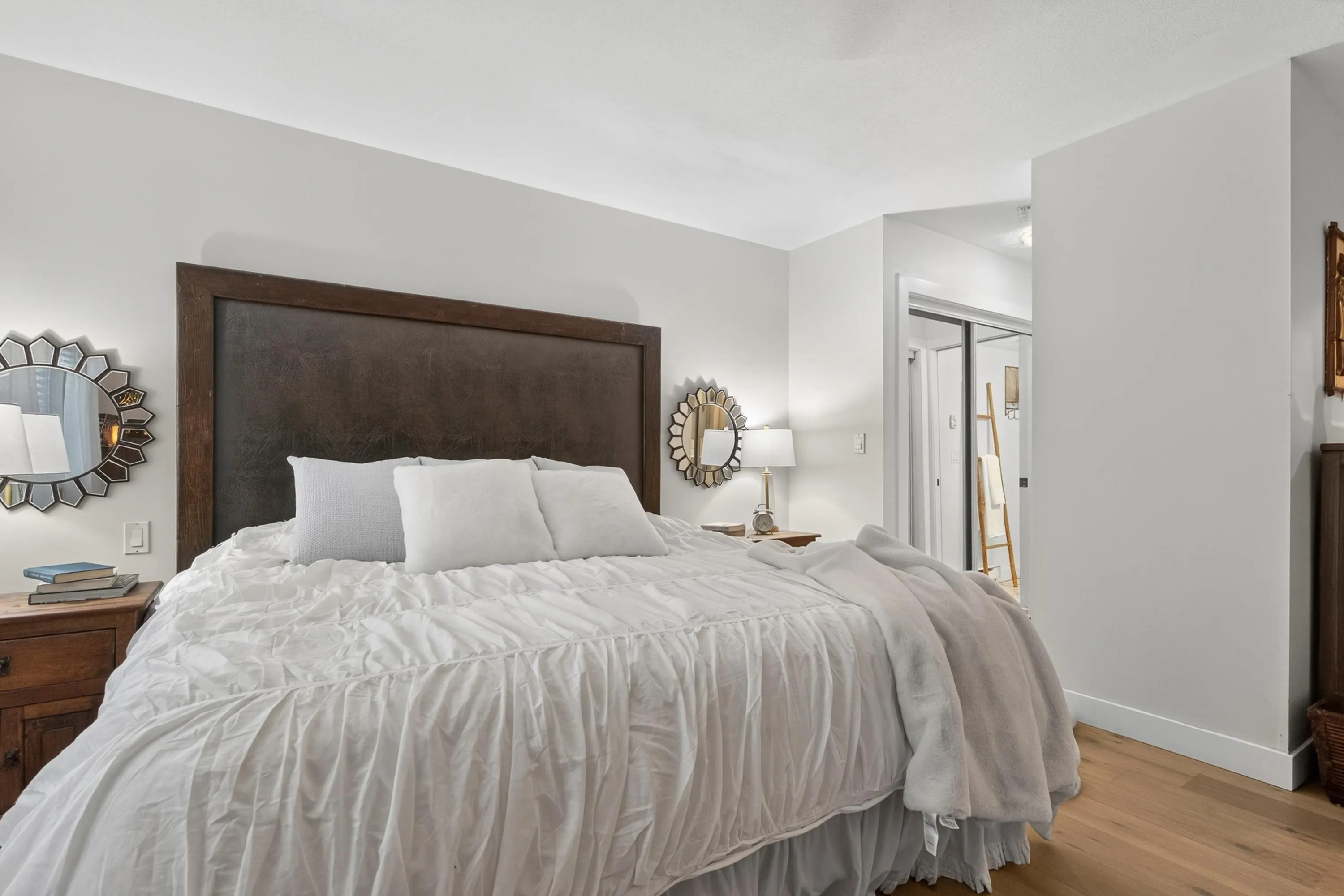 8717 160 Street #209