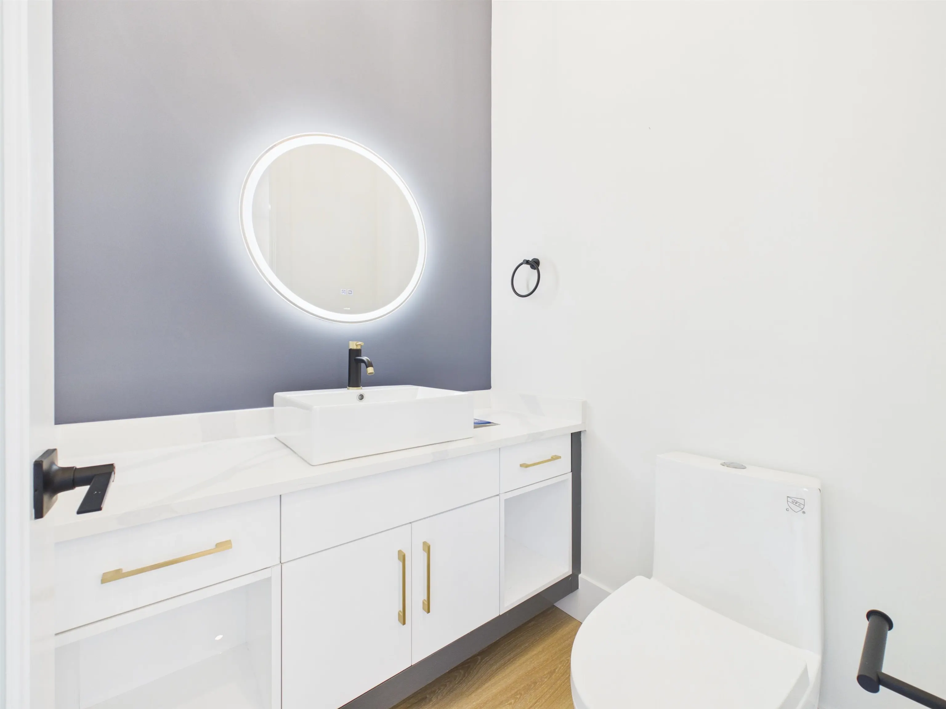 122 Eighth Avenue #1