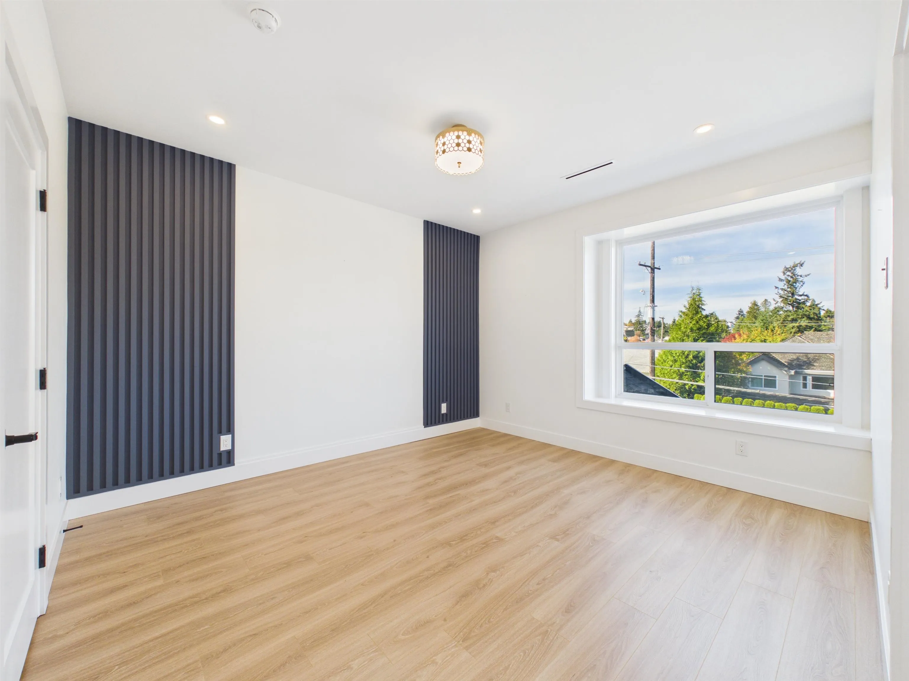 122 Eighth Avenue #1