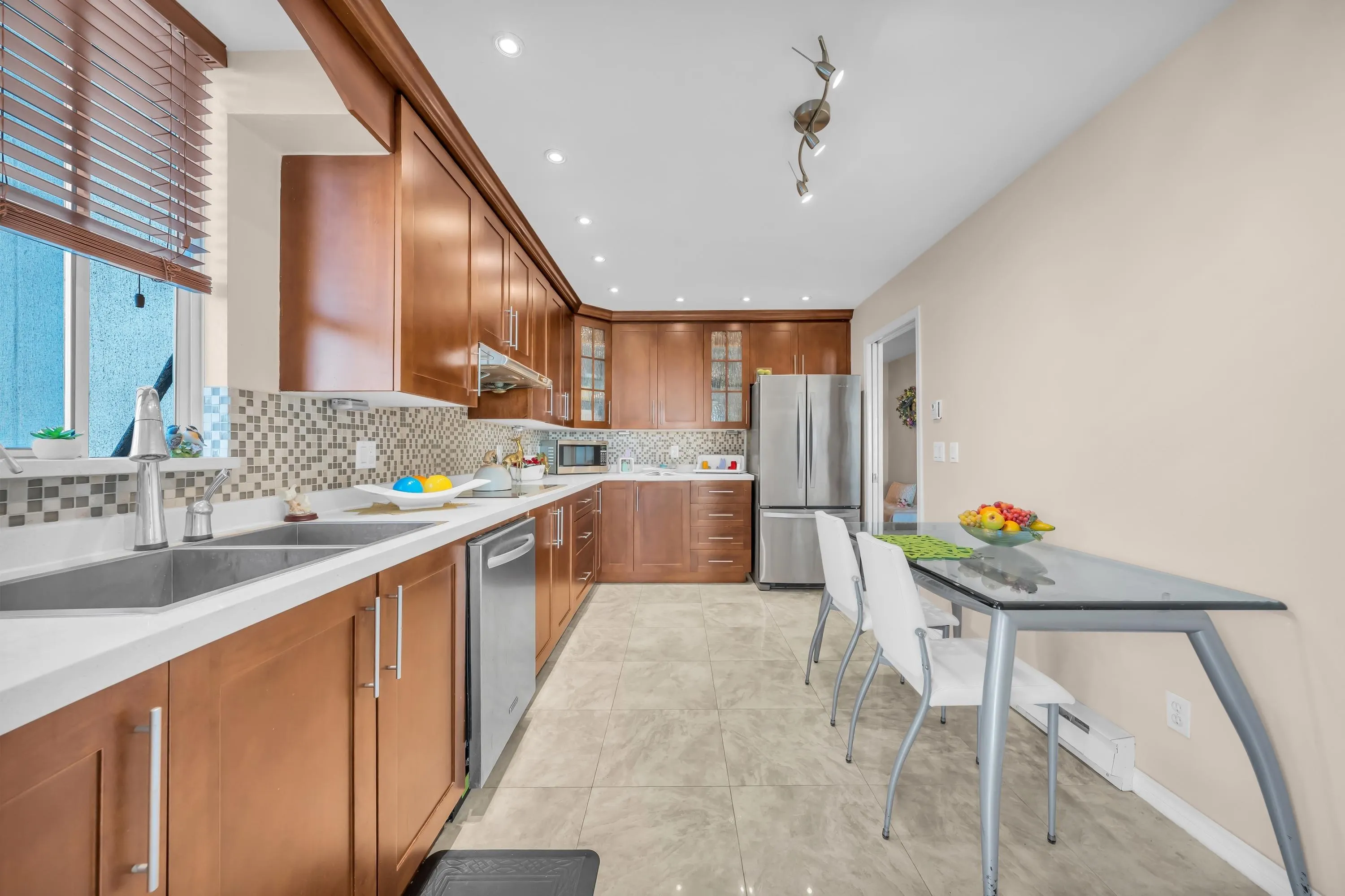 6220 Mckay Avenue #2604