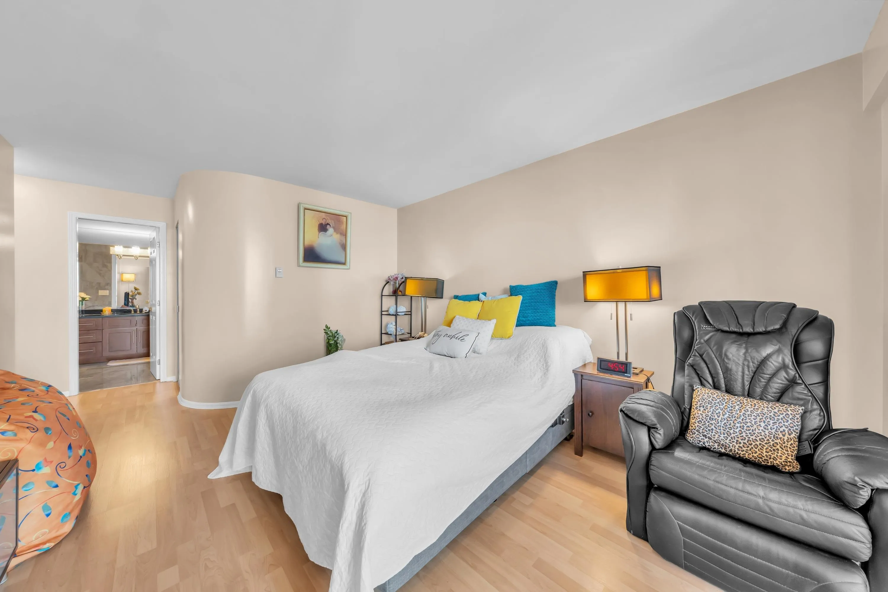 6220 Mckay Avenue #2604