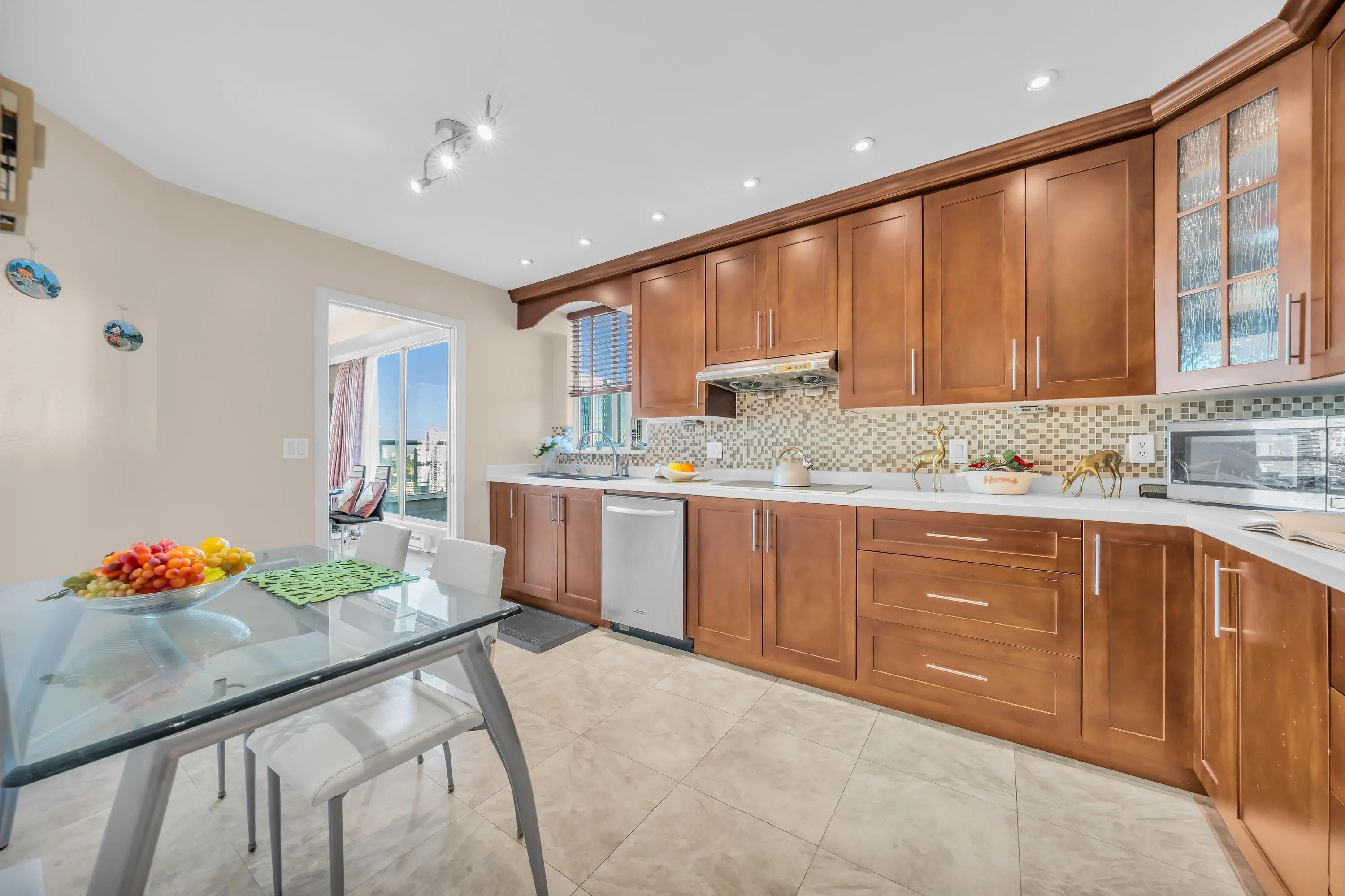 6220 Mckay Avenue #2604