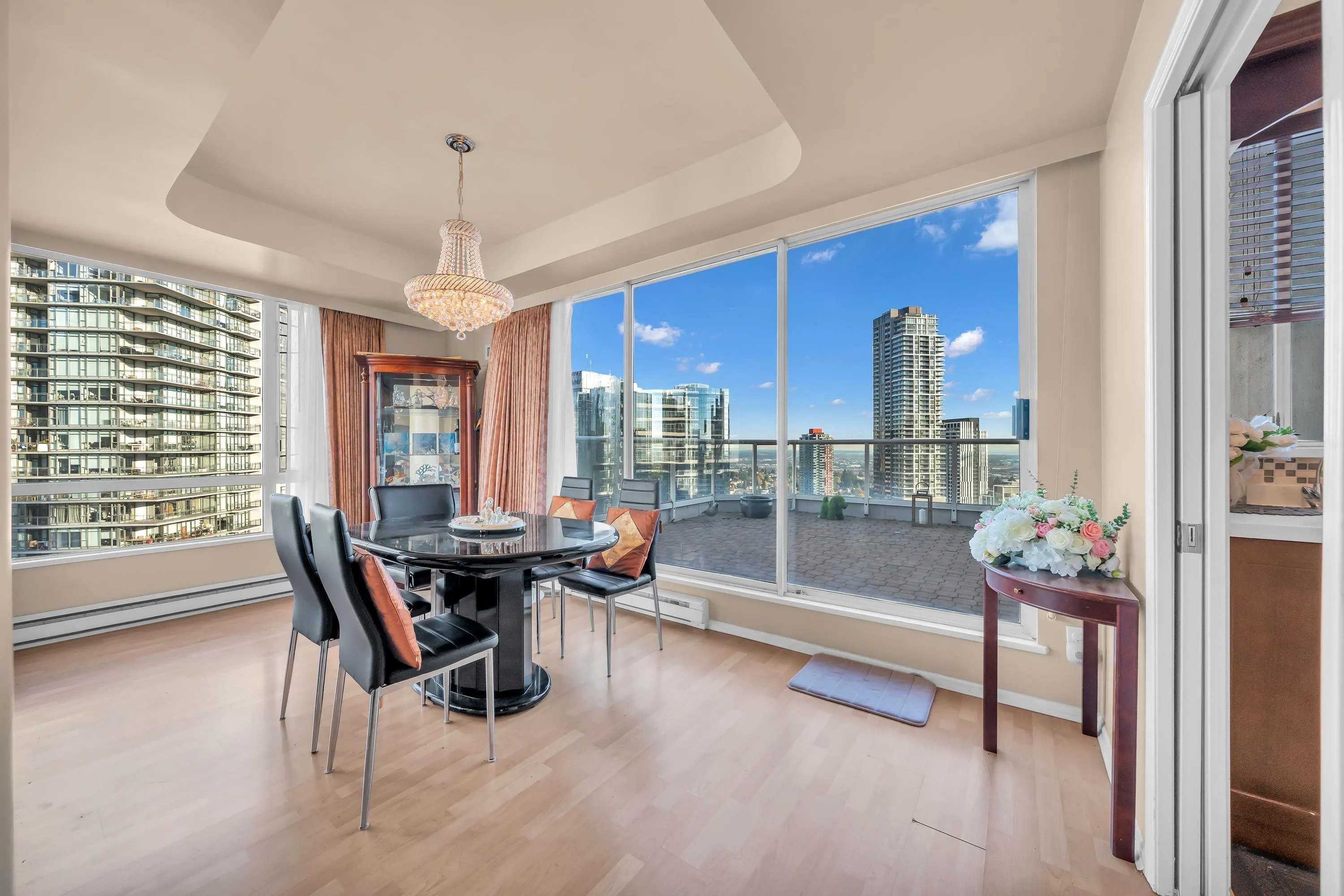 6220 Mckay Avenue #2604