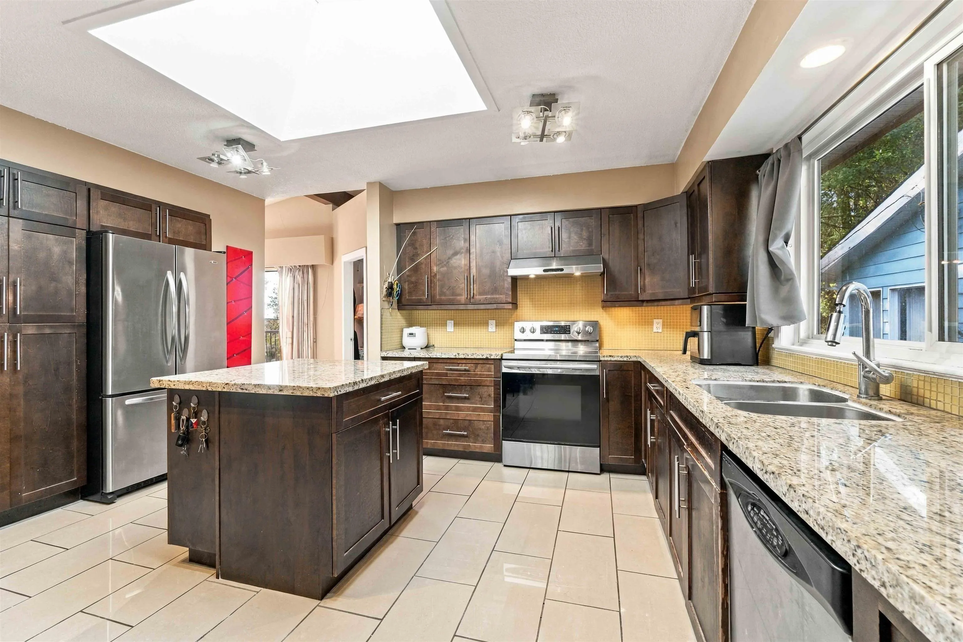 318 Mariner Way