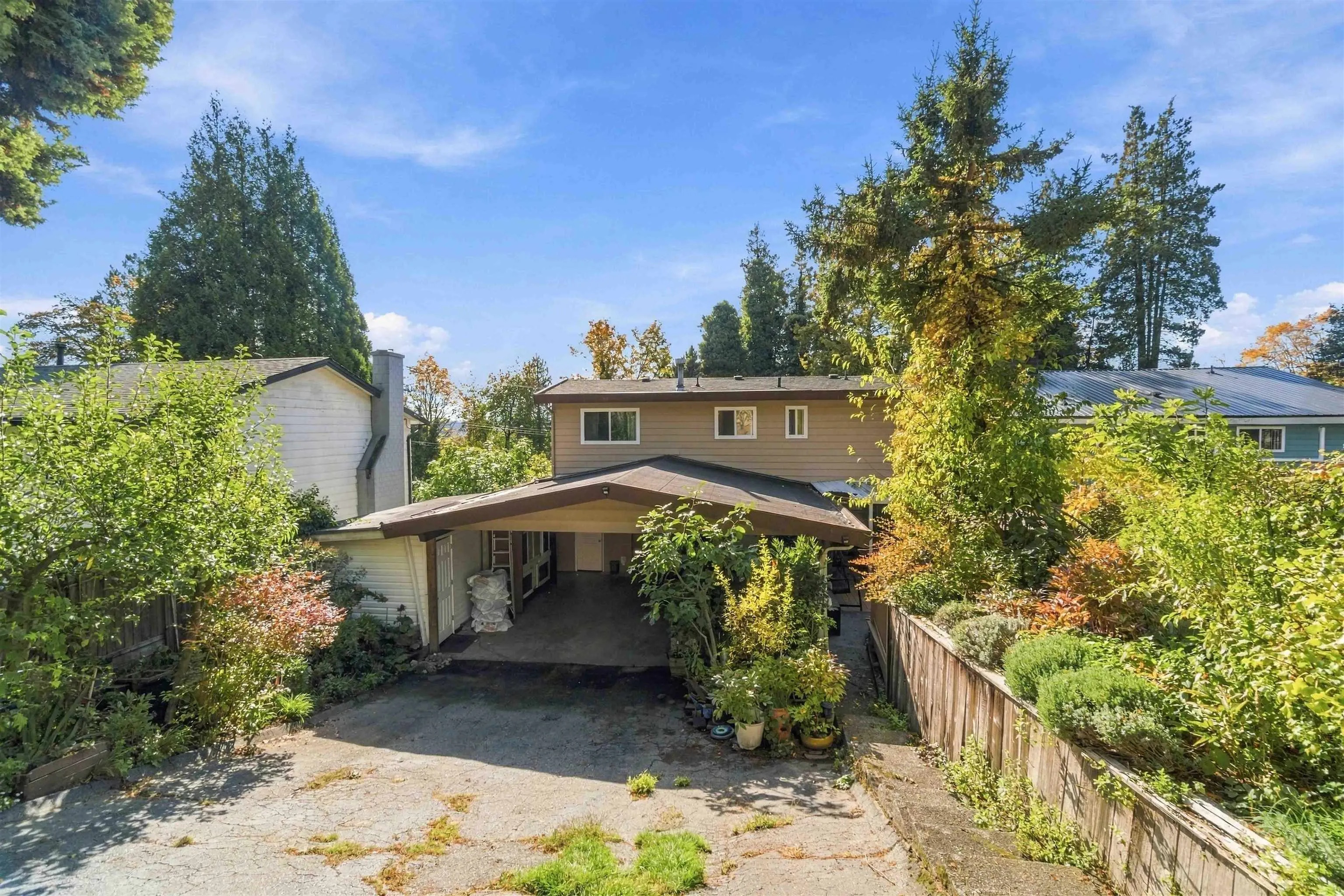 318 Mariner Way