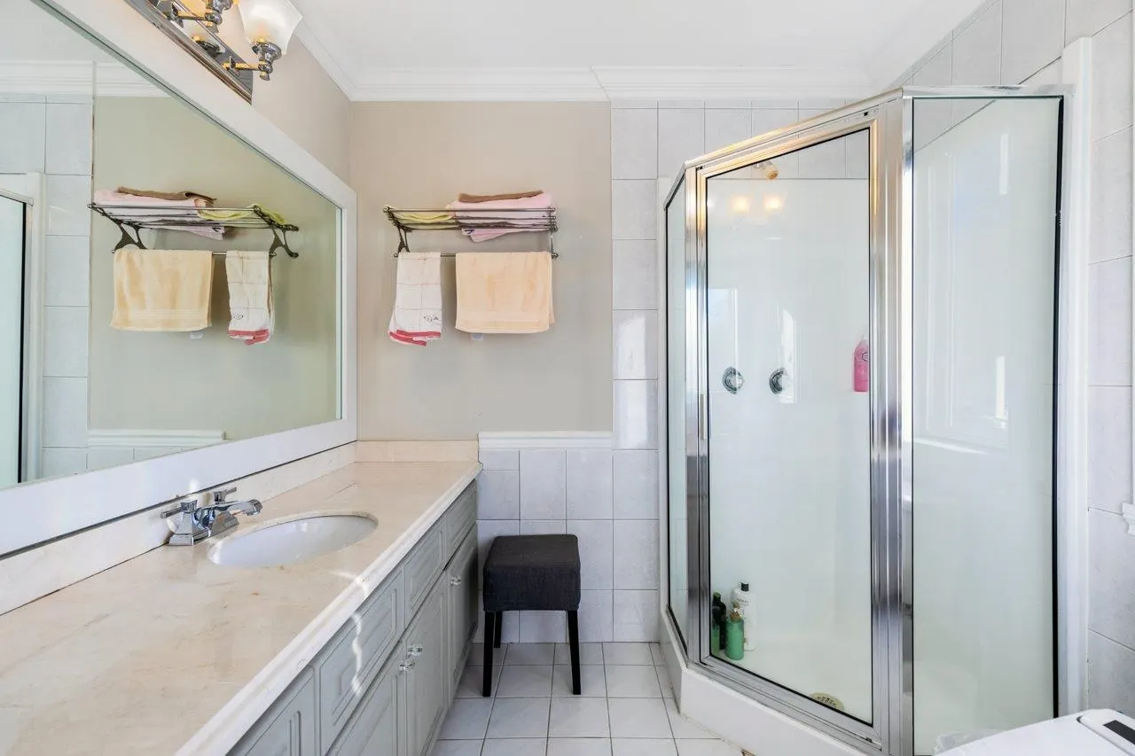 53XX Sperling Avenue