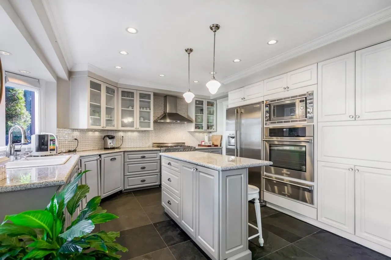 53XX Sperling Avenue