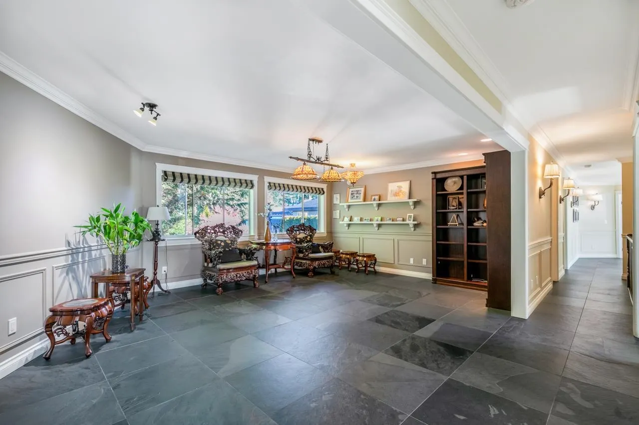 53XX Sperling Avenue