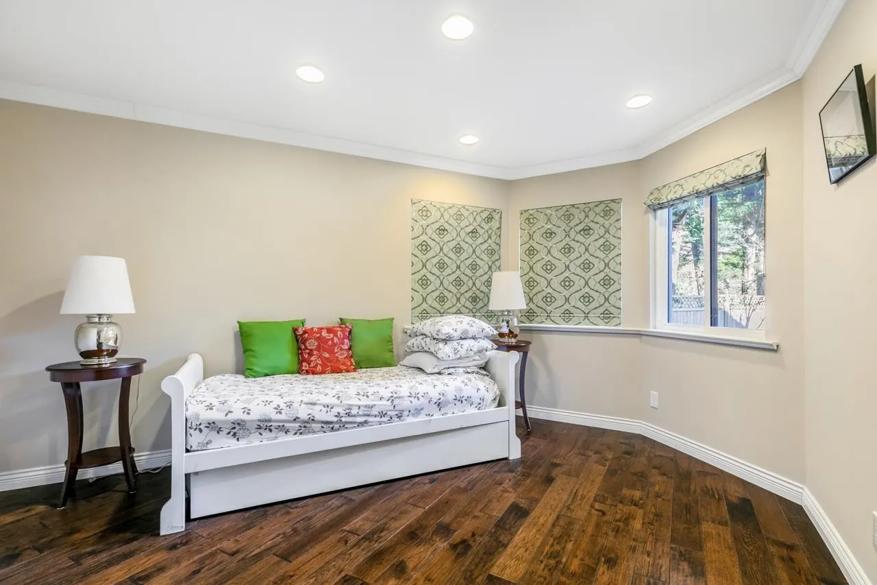 53XX Sperling Avenue