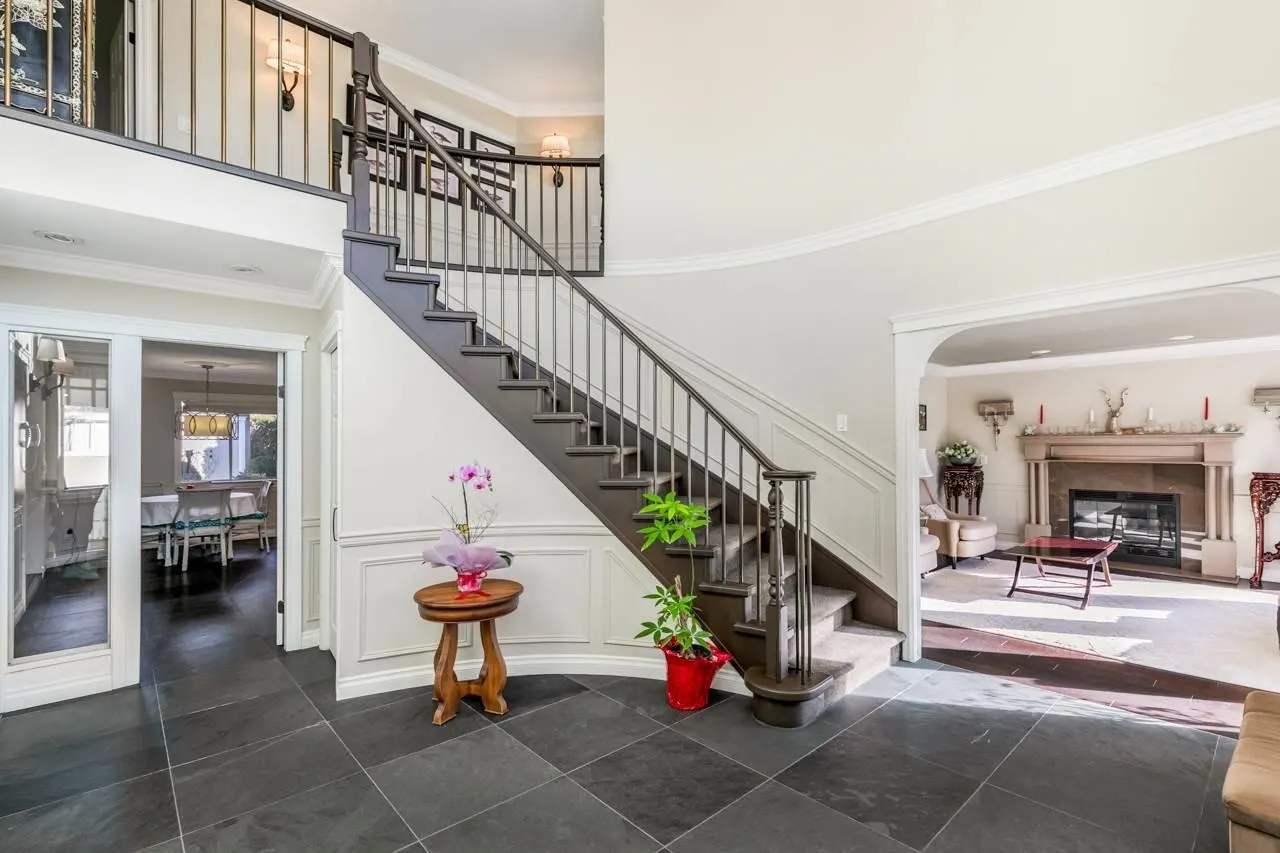 53XX Sperling Avenue