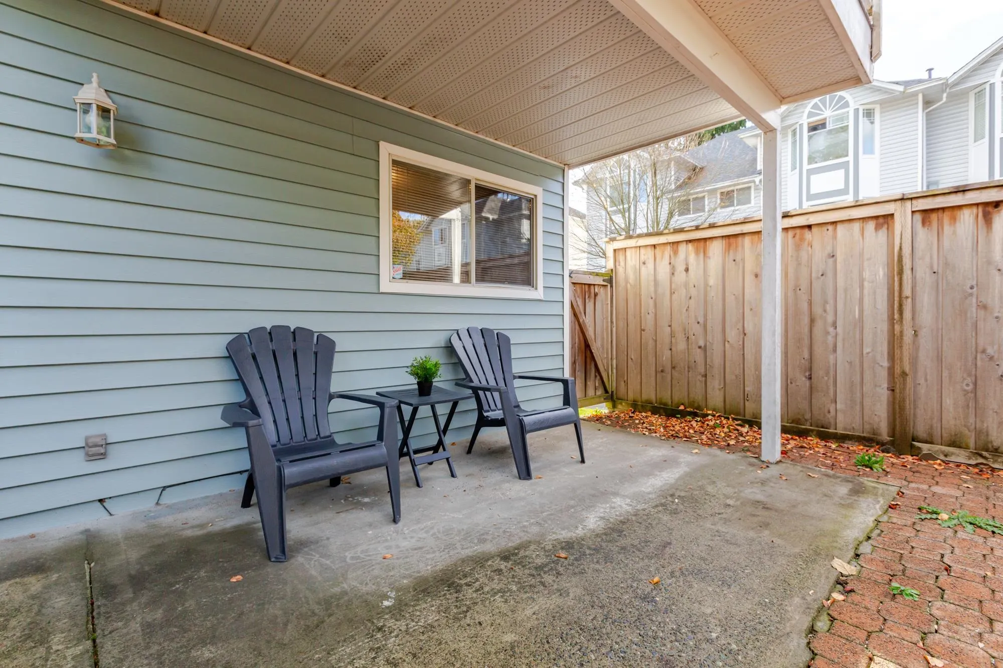 15550 89 Avenue #31