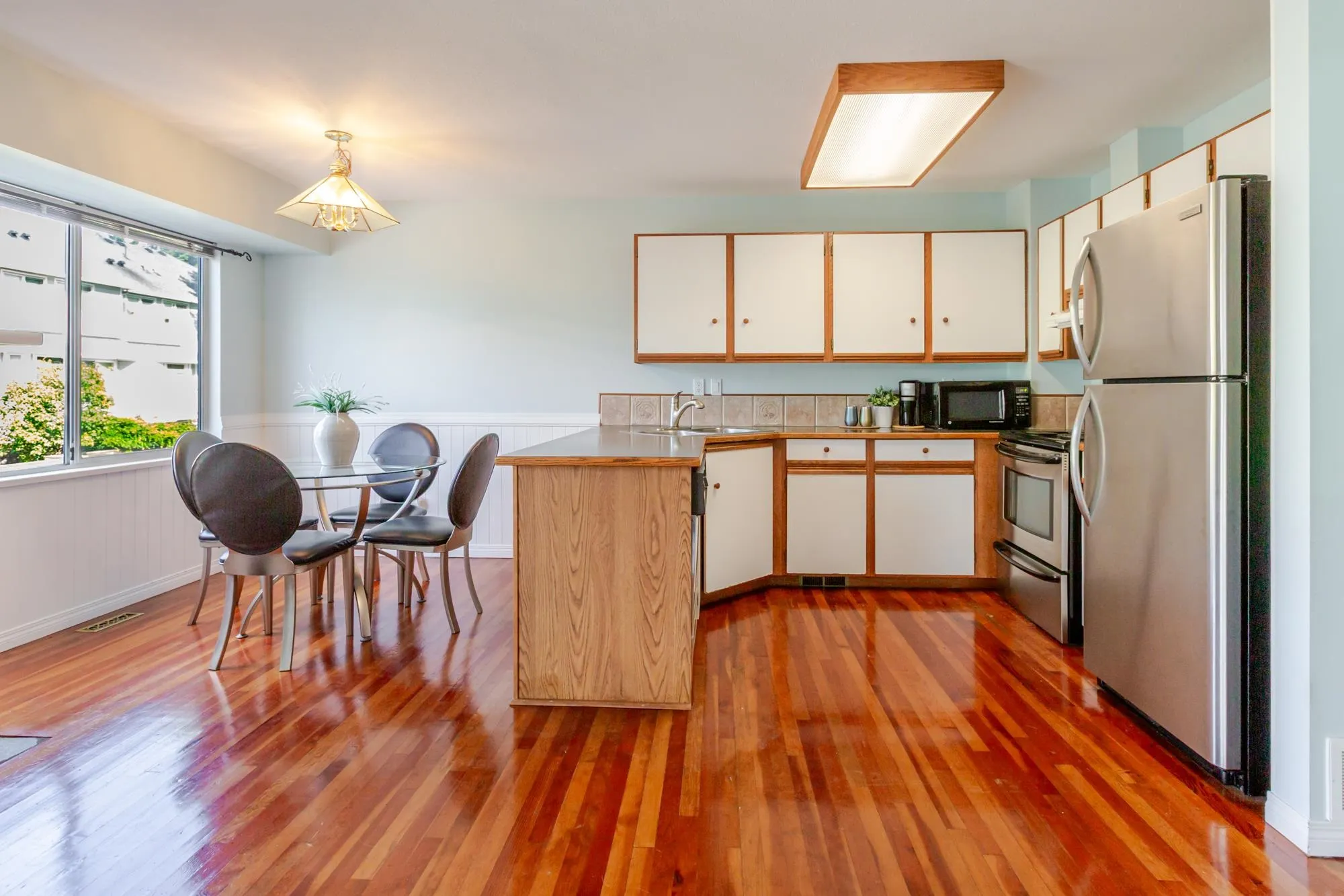 15550 89 Avenue #31