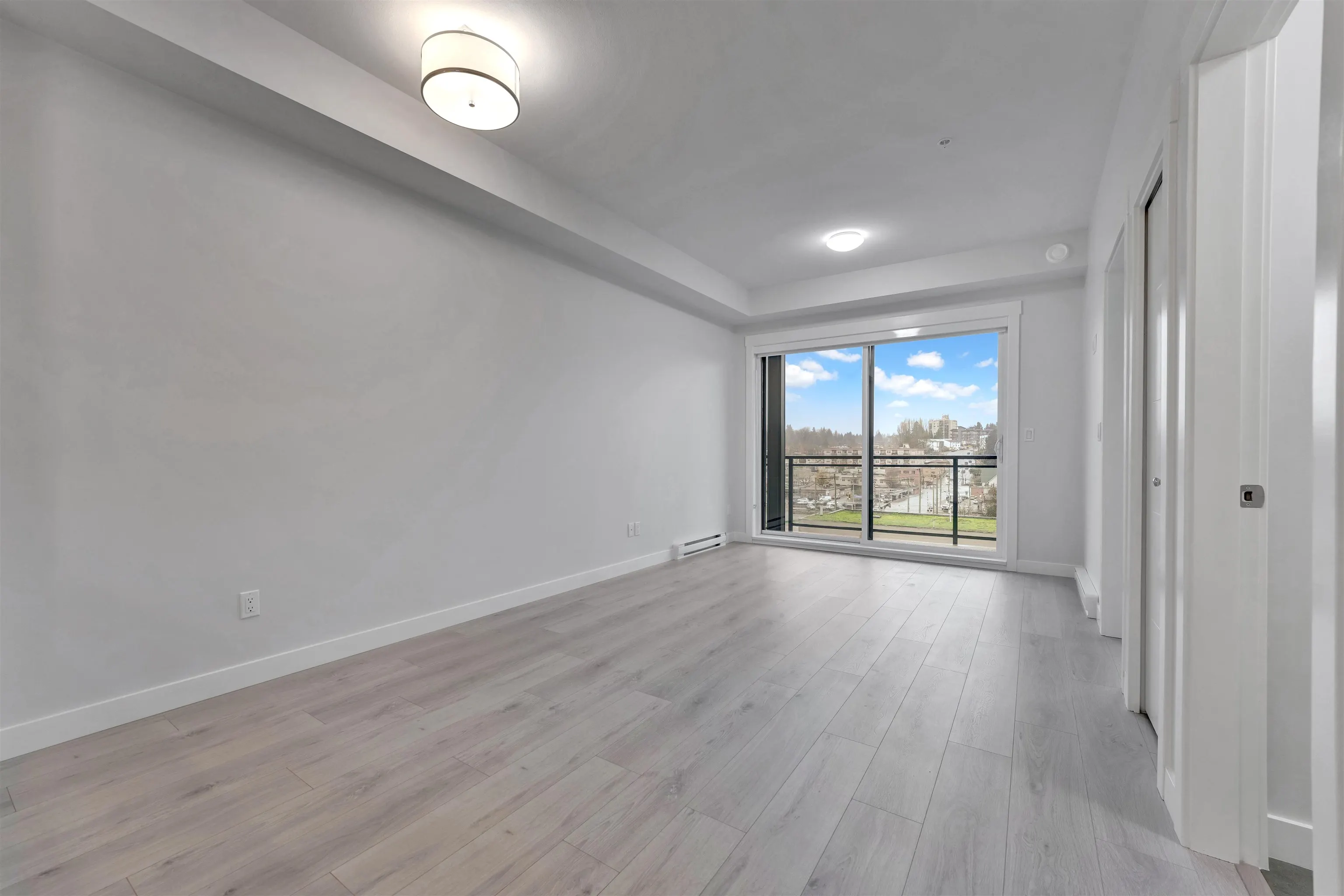 33886 Pine Street #419