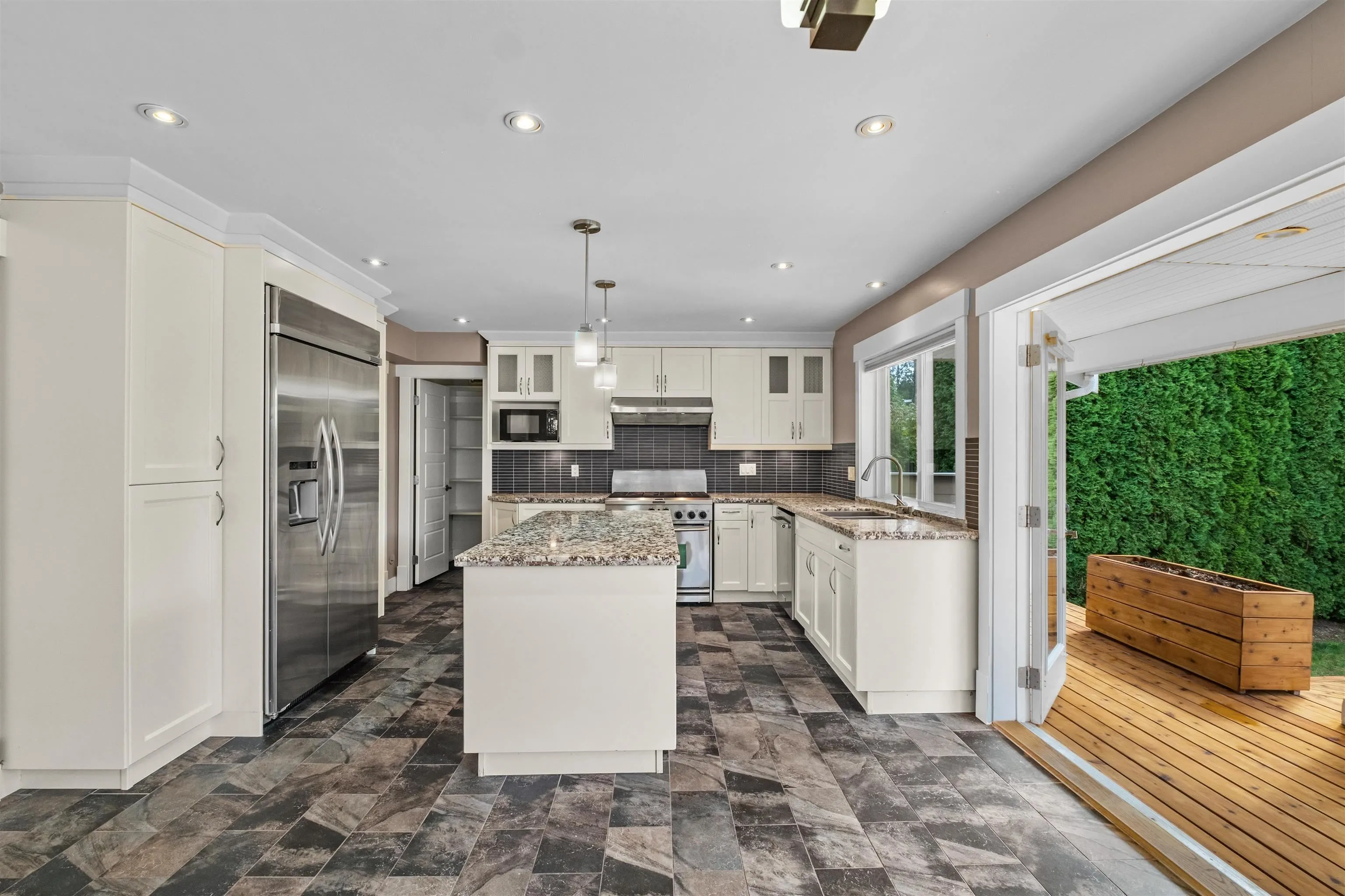1501 Frederick Road