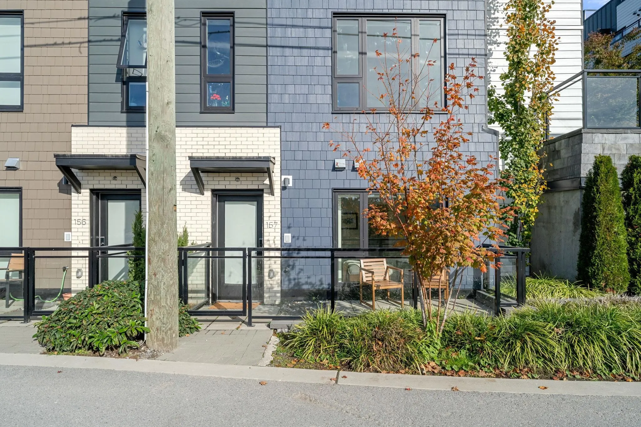 555 E 2nd Street #157