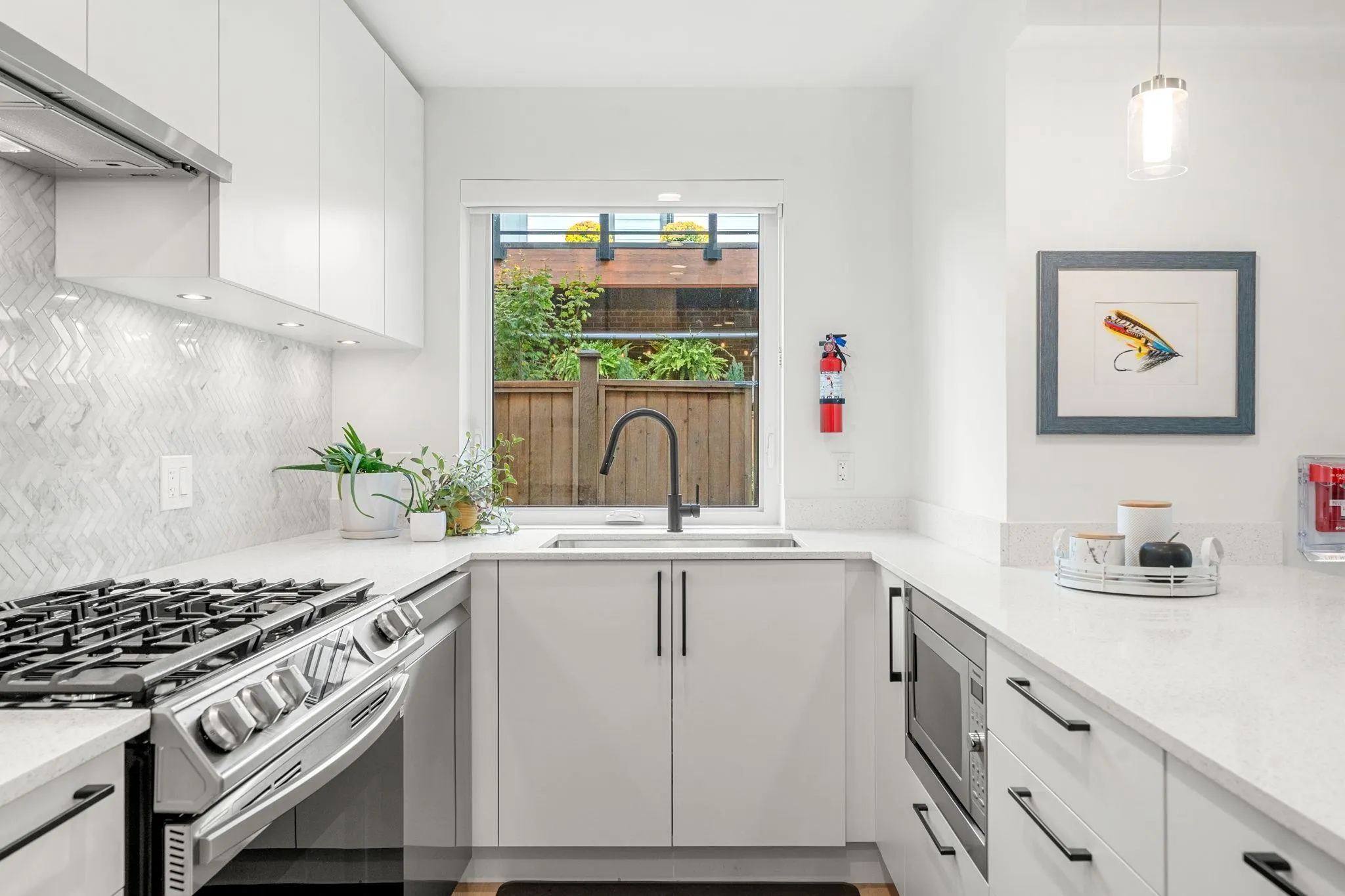 555 E 2nd Street #157