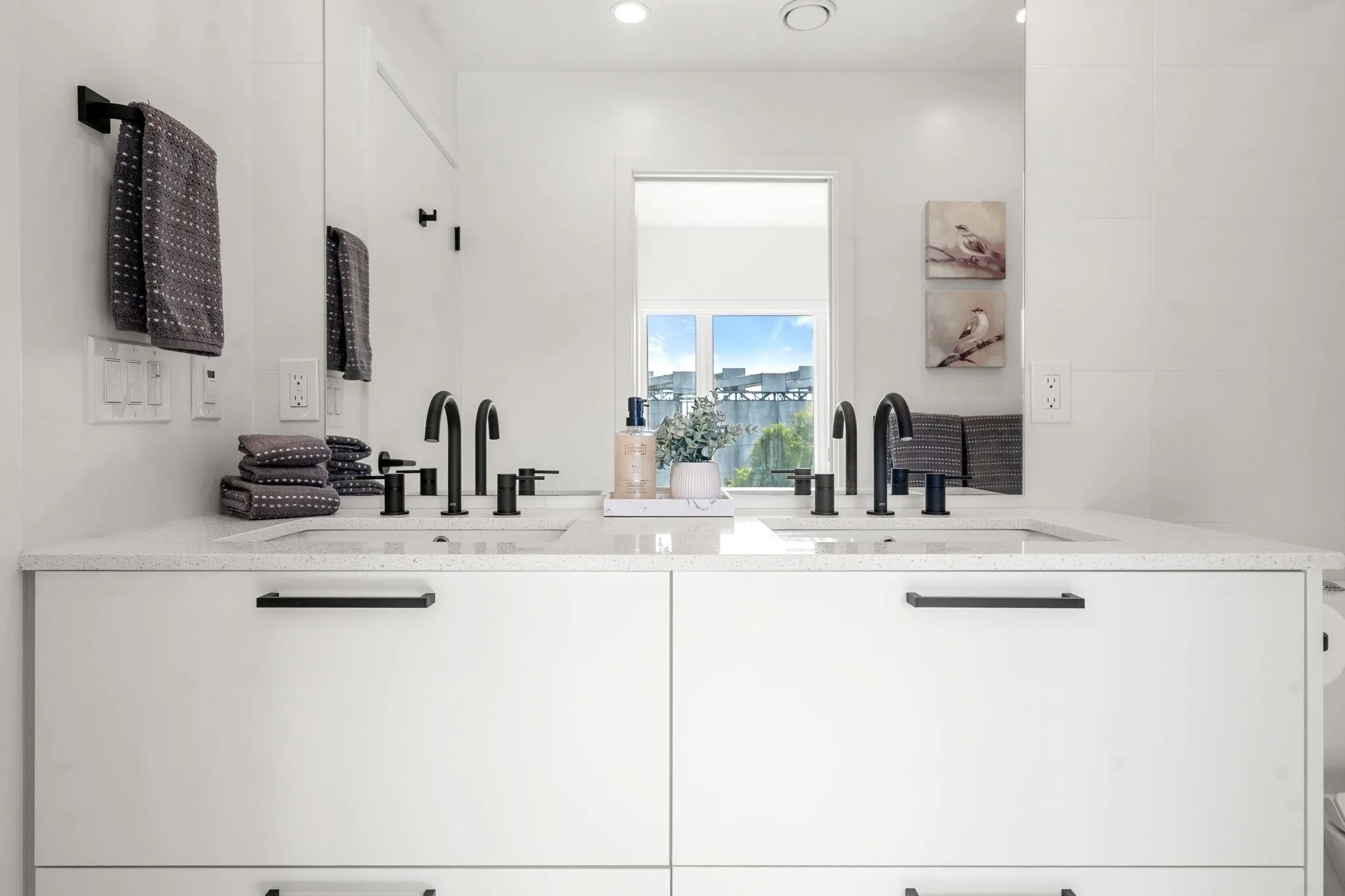555 E 2nd Street #157