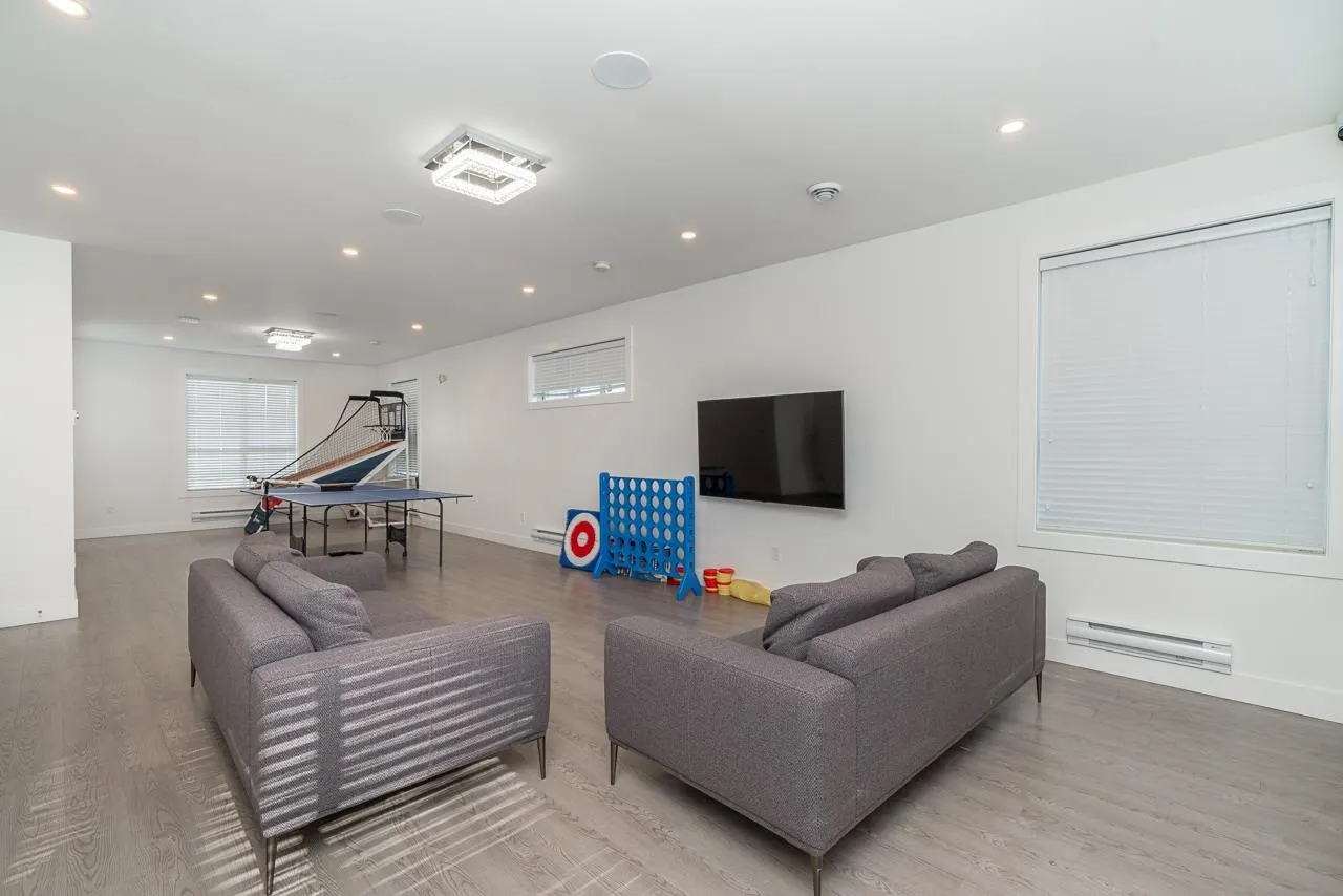 7177 194a Street #14