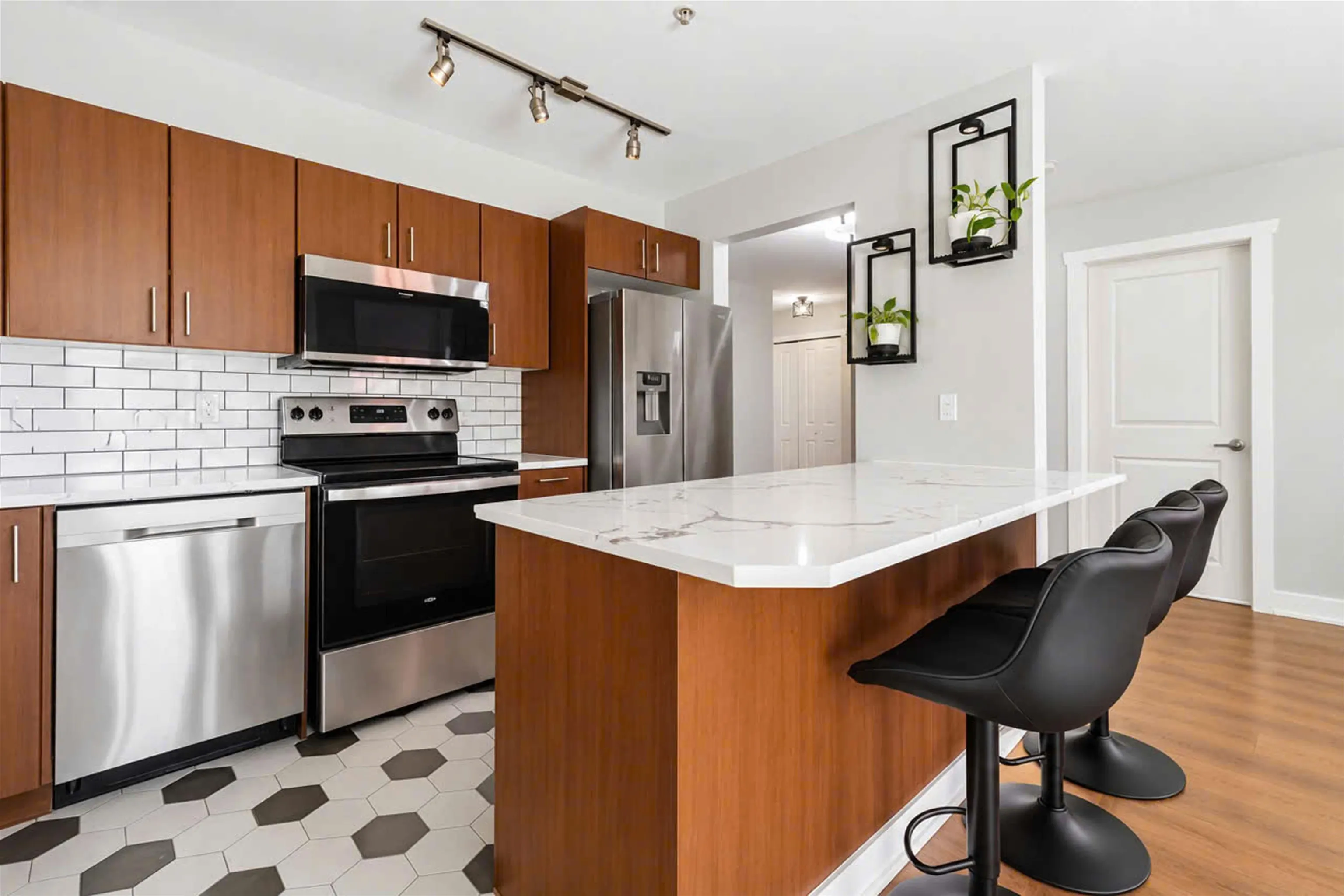 45555 Yale Road #111