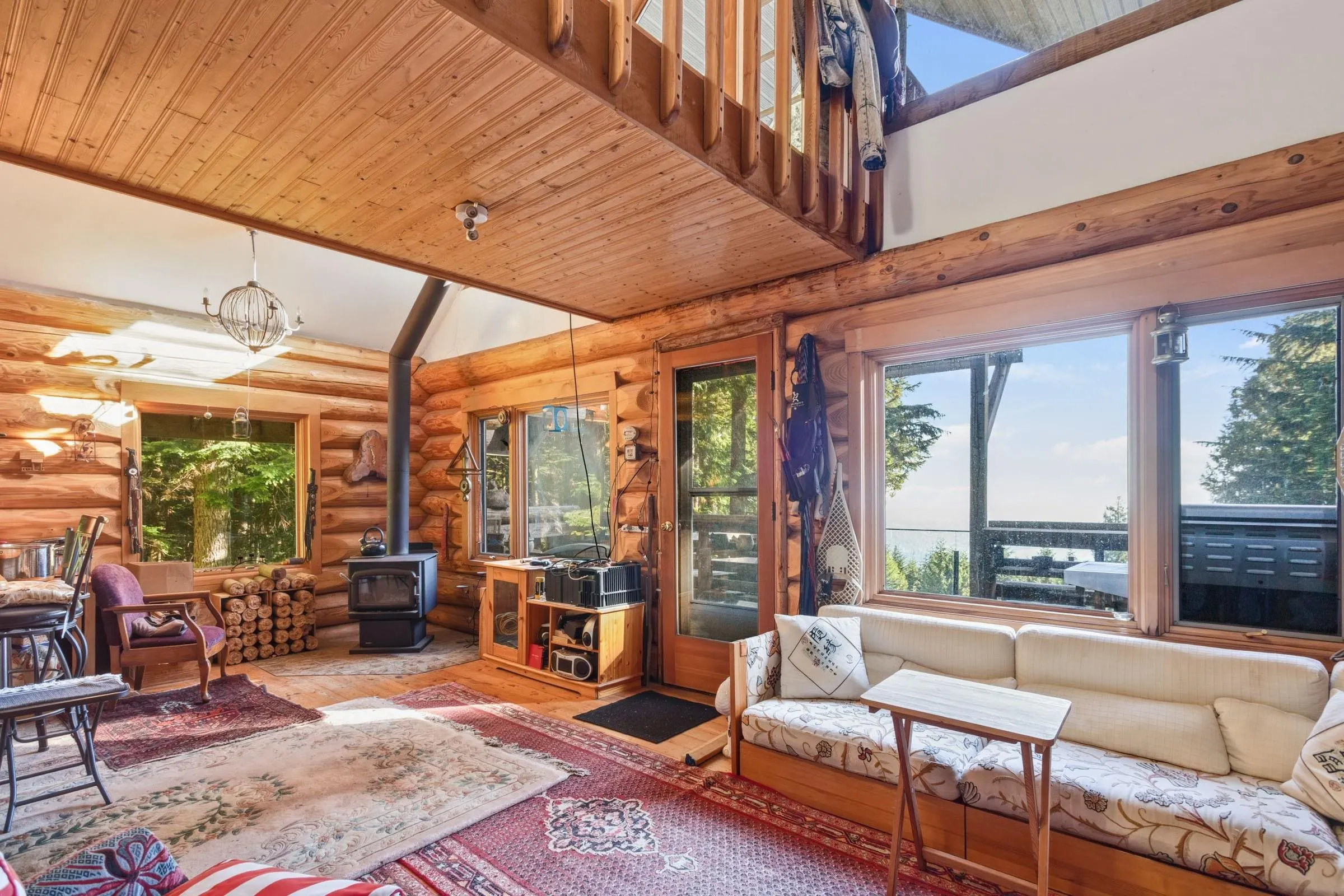 1C Hollyburn Ridge