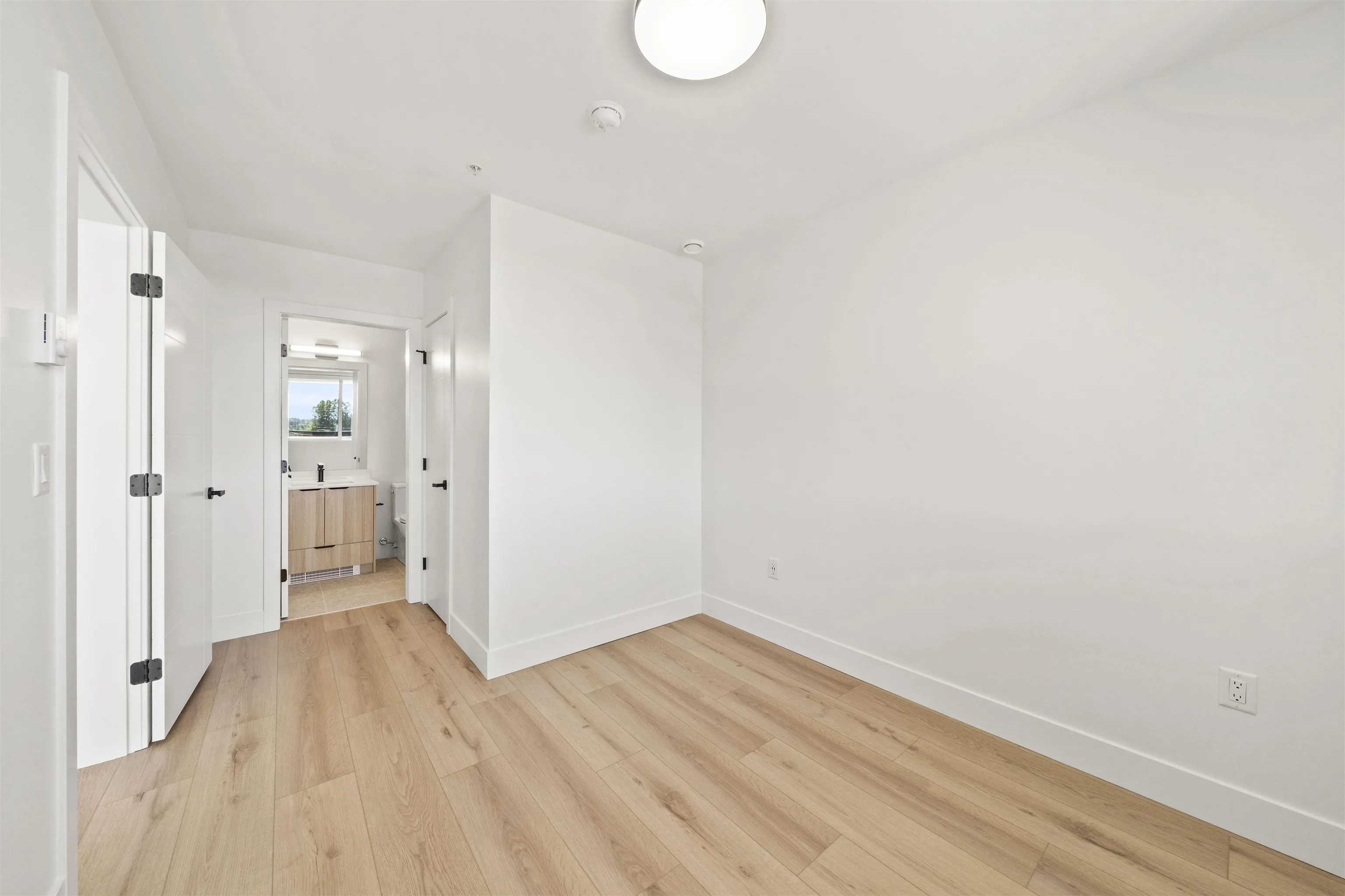 20769 Fraser Highway #401
