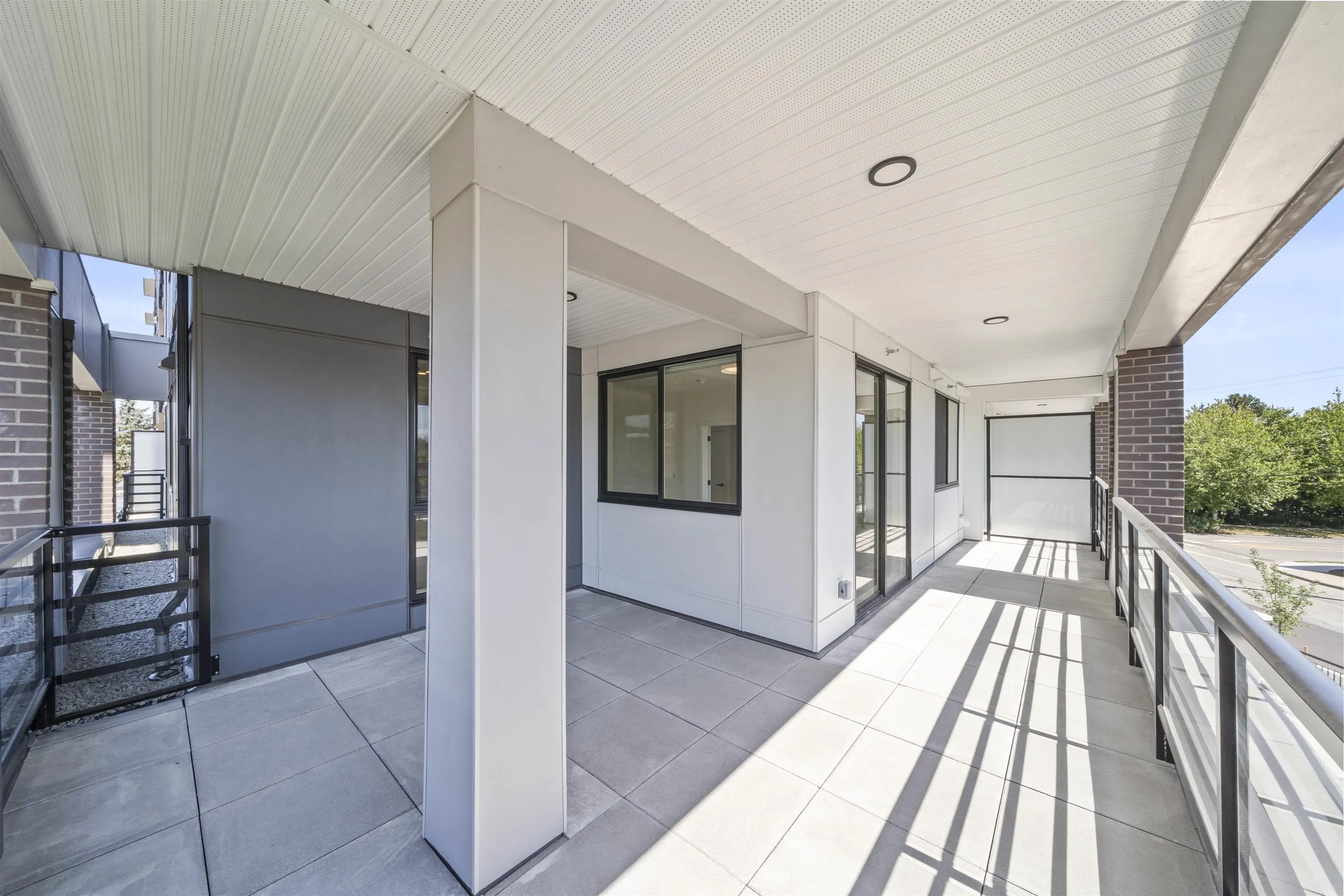 20769 Fraser Highway #401