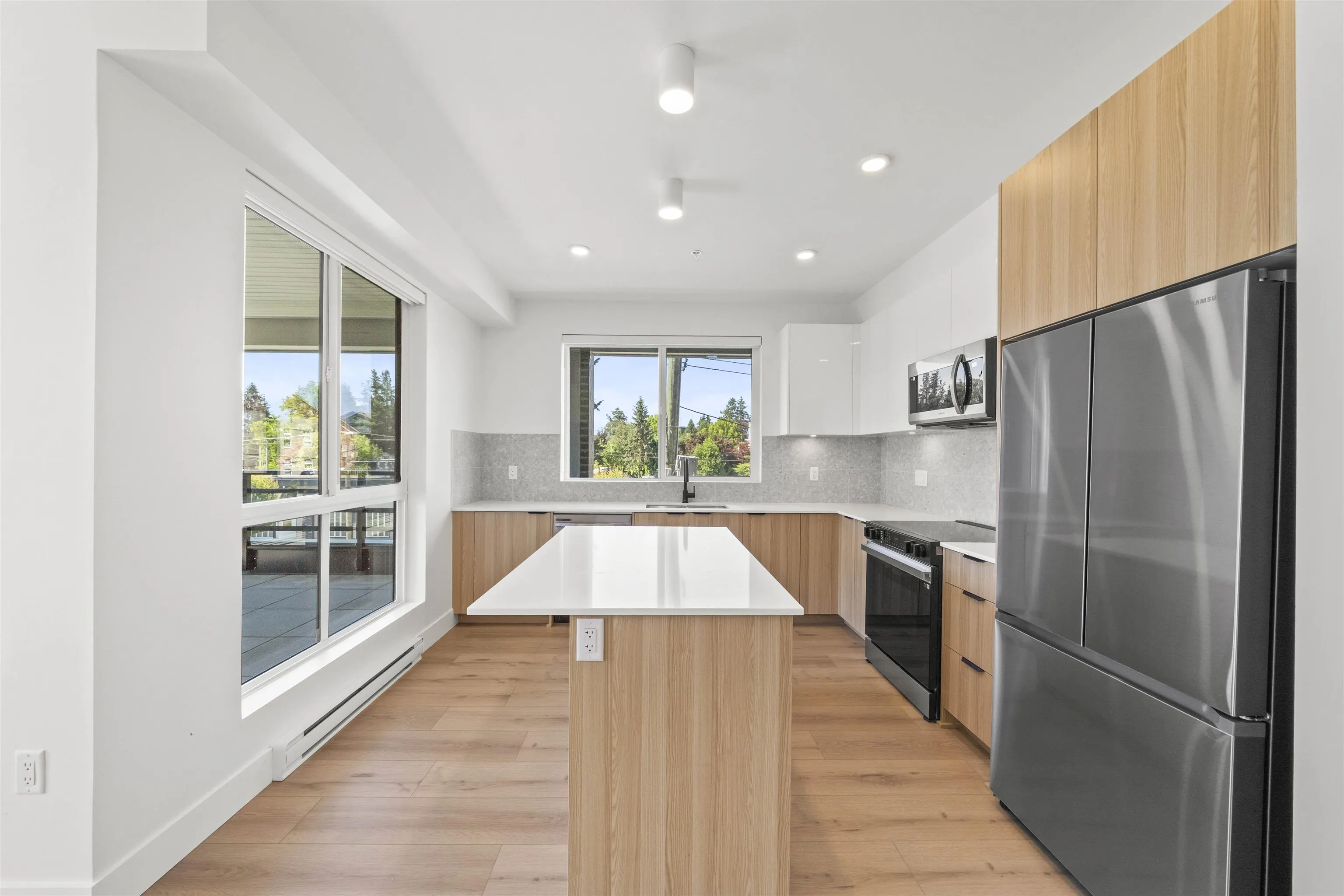 20769 Fraser Highway #401