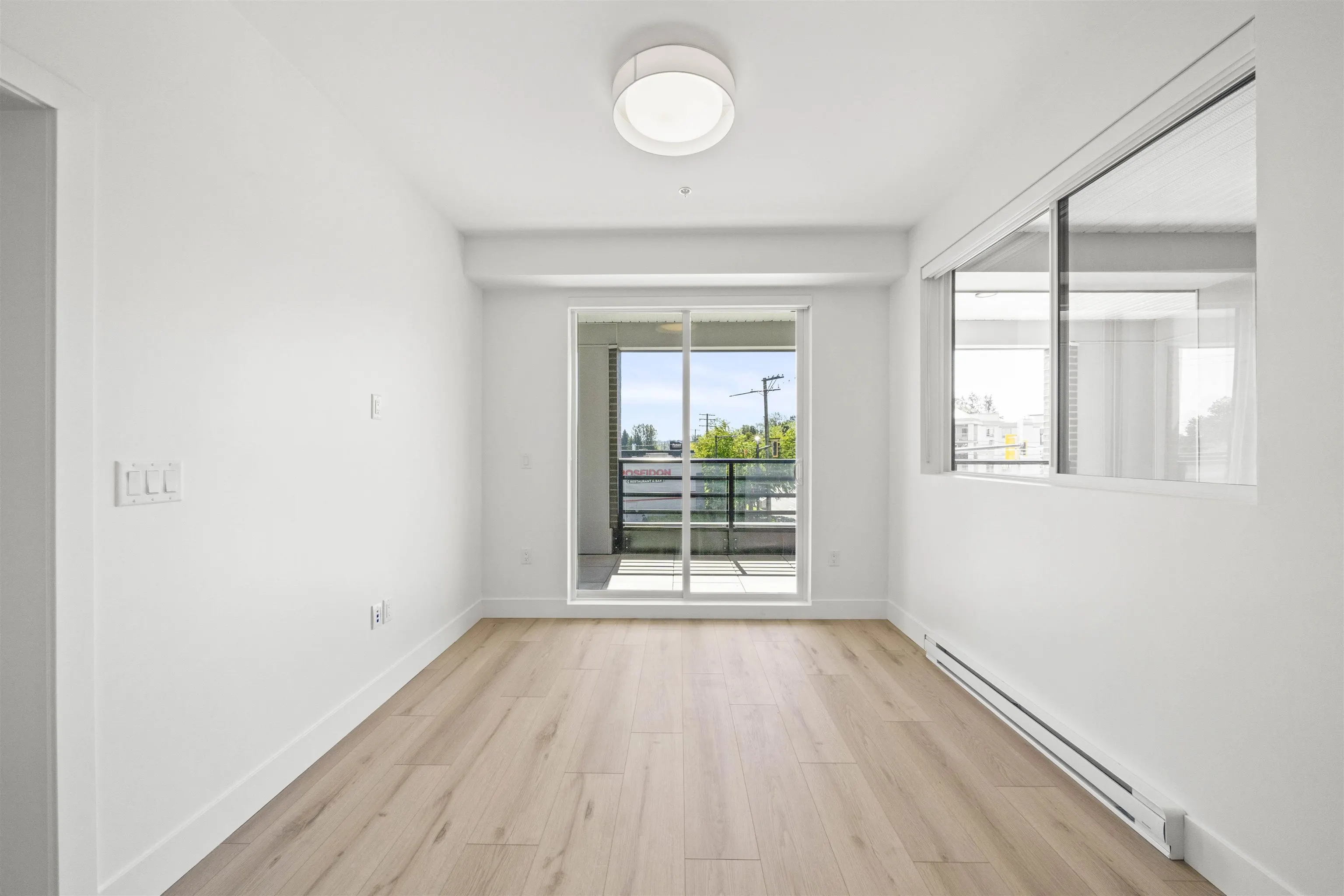 20769 Fraser Highway #401