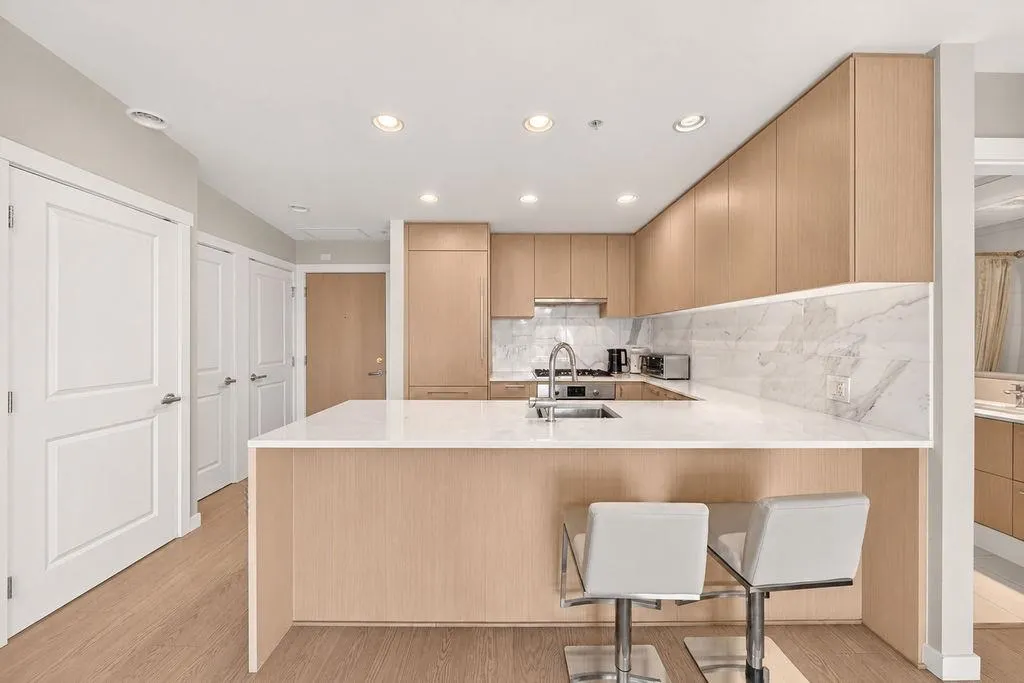 3563 Ross Drive #528