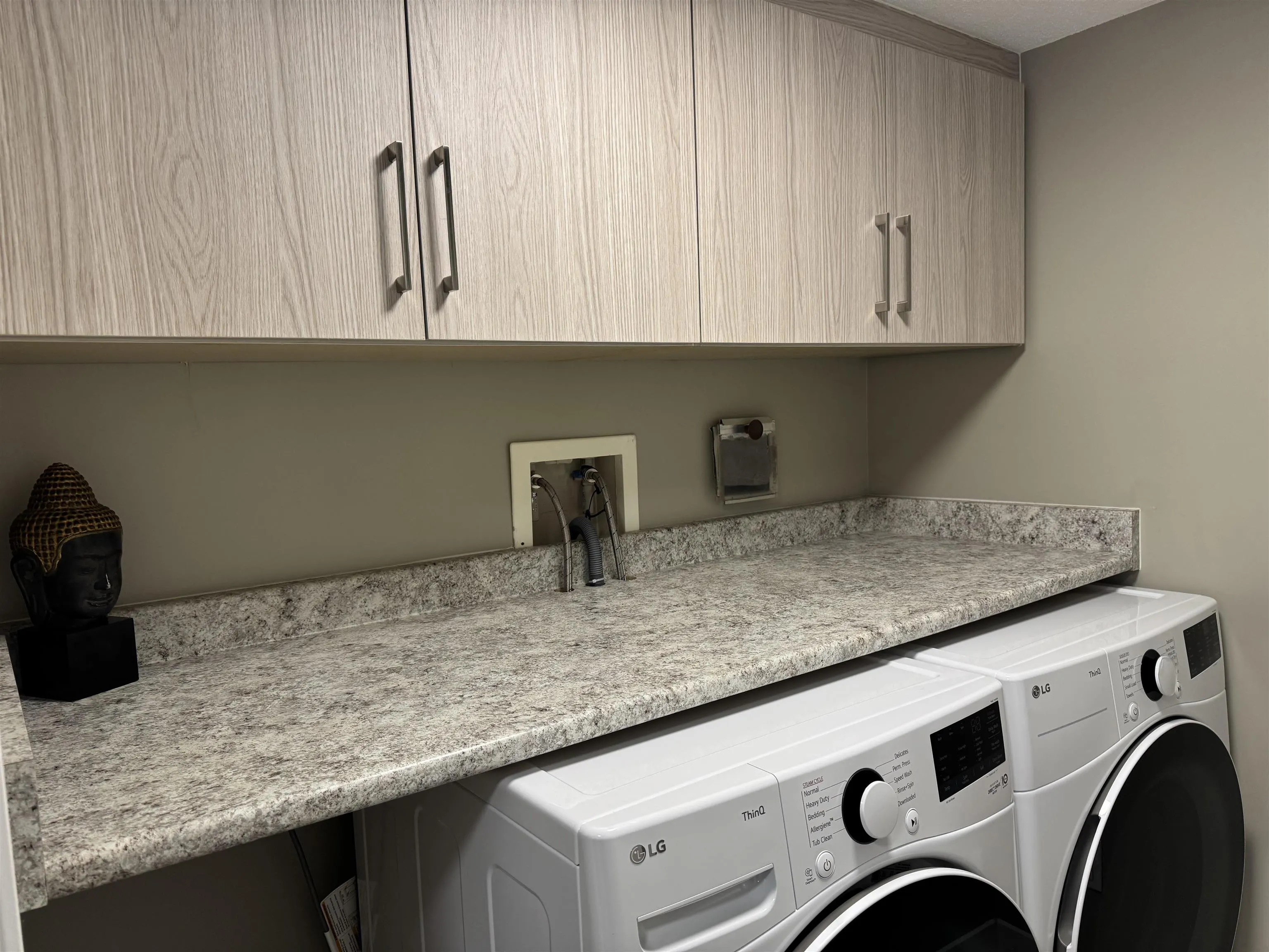 2689 Parkway Drive #19