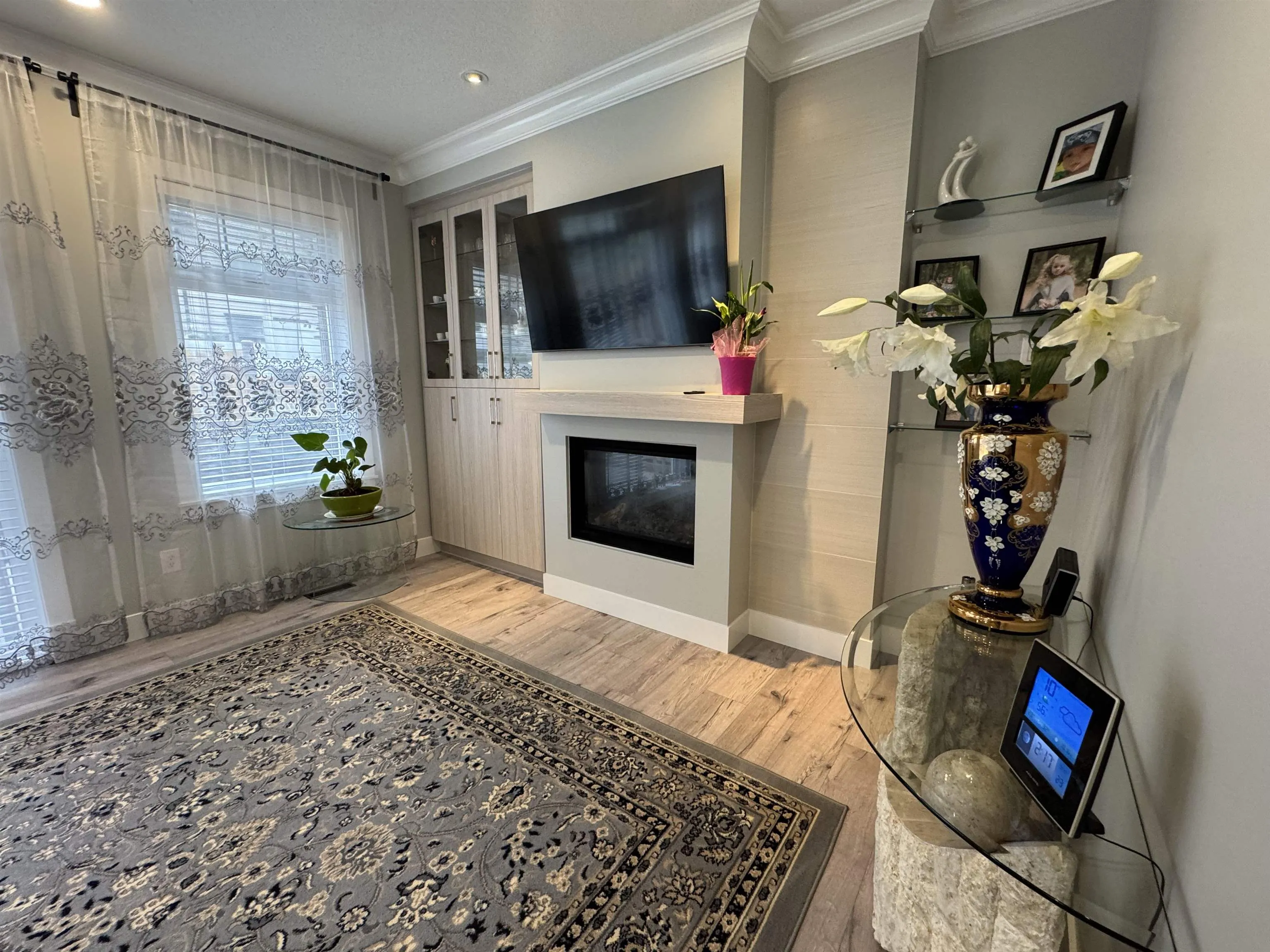 2689 Parkway Drive #19