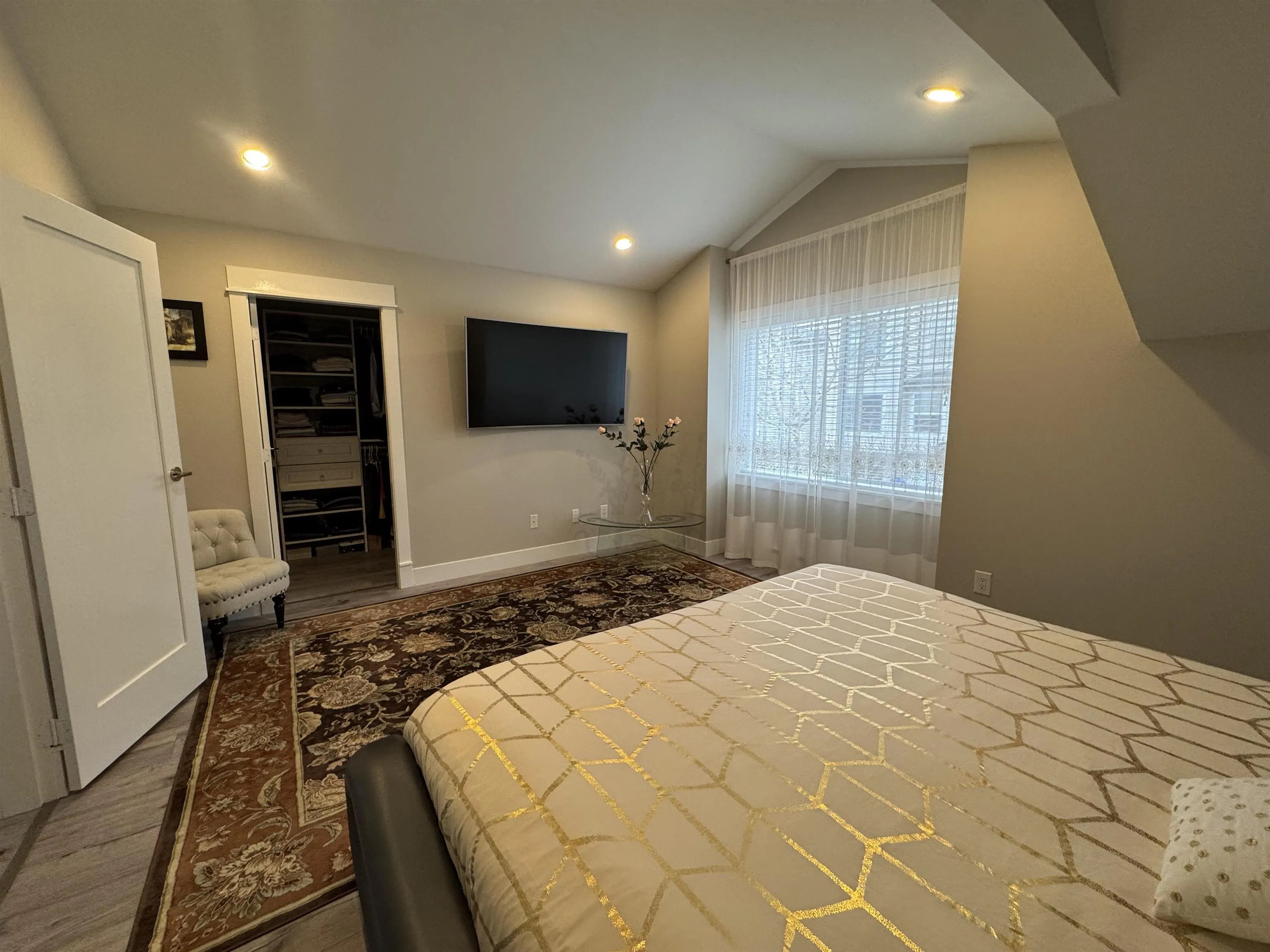 2689 Parkway Drive #19