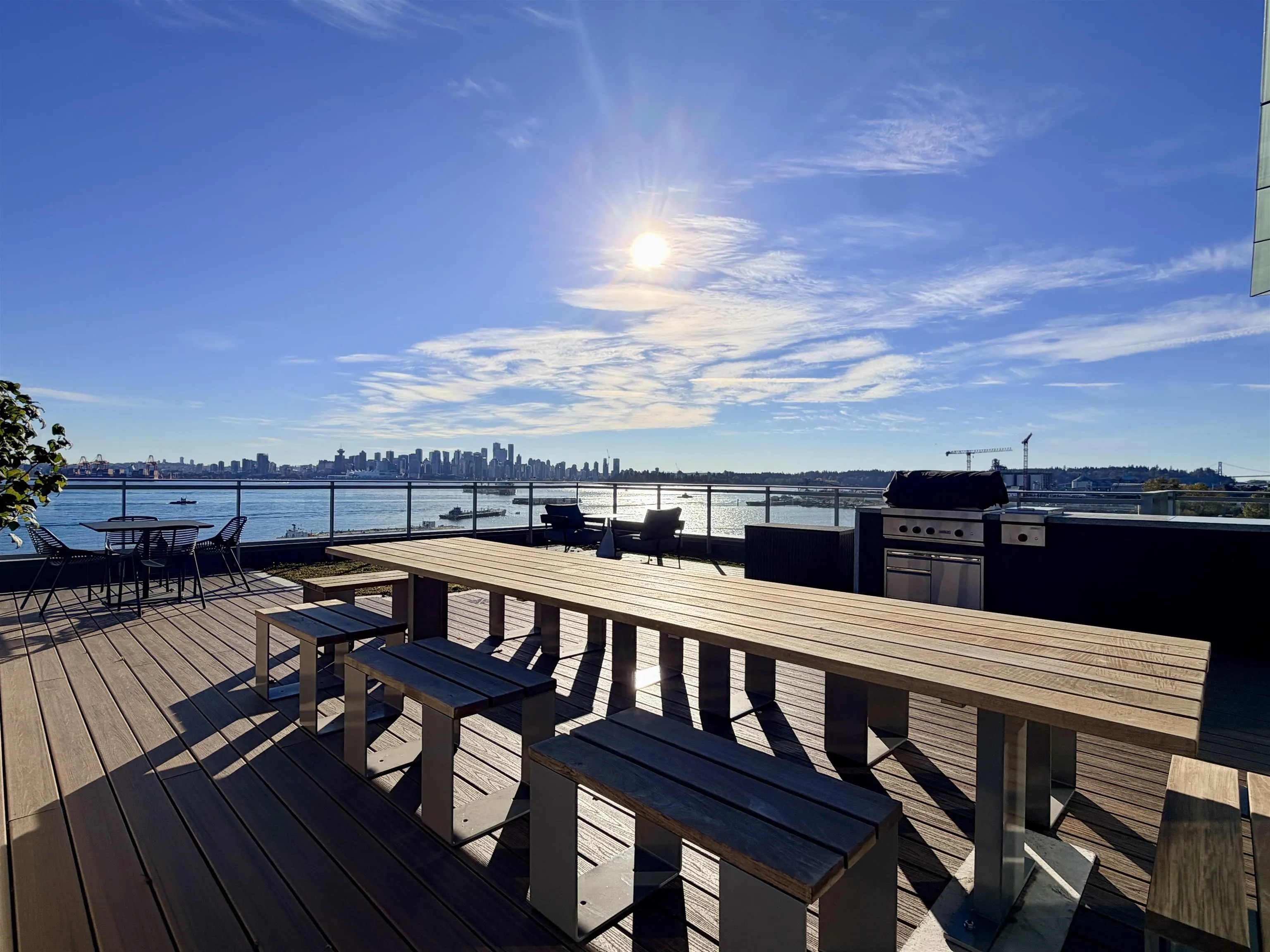 785 Harbour Way #304