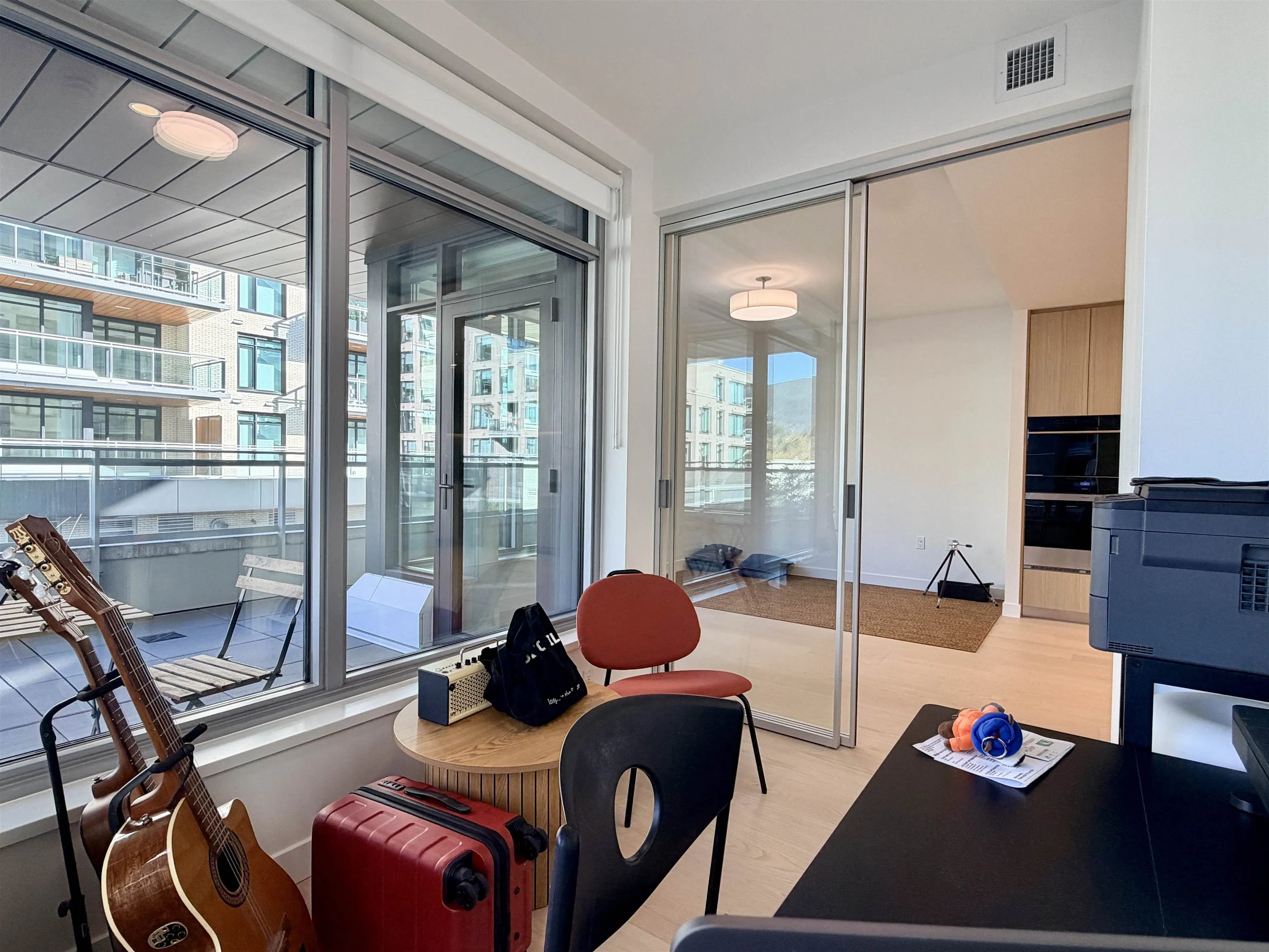 785 Harbour Way #304