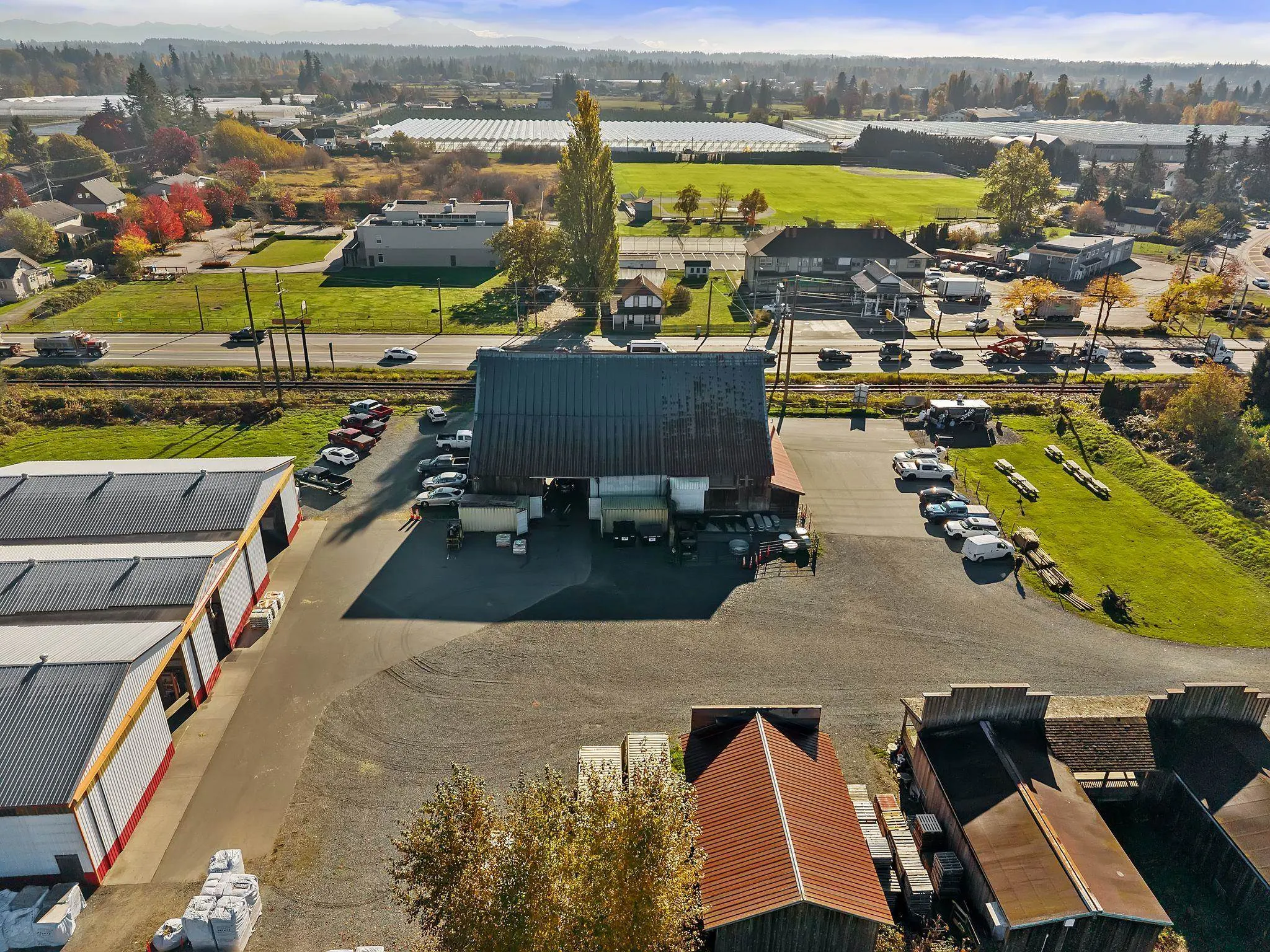 21533 Crush Crescent