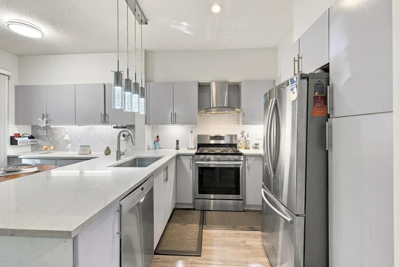 15152 62a Avenue #10