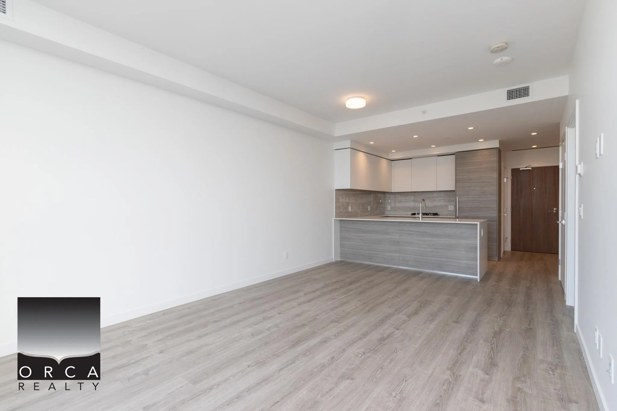 680 Quayside Drive #3302