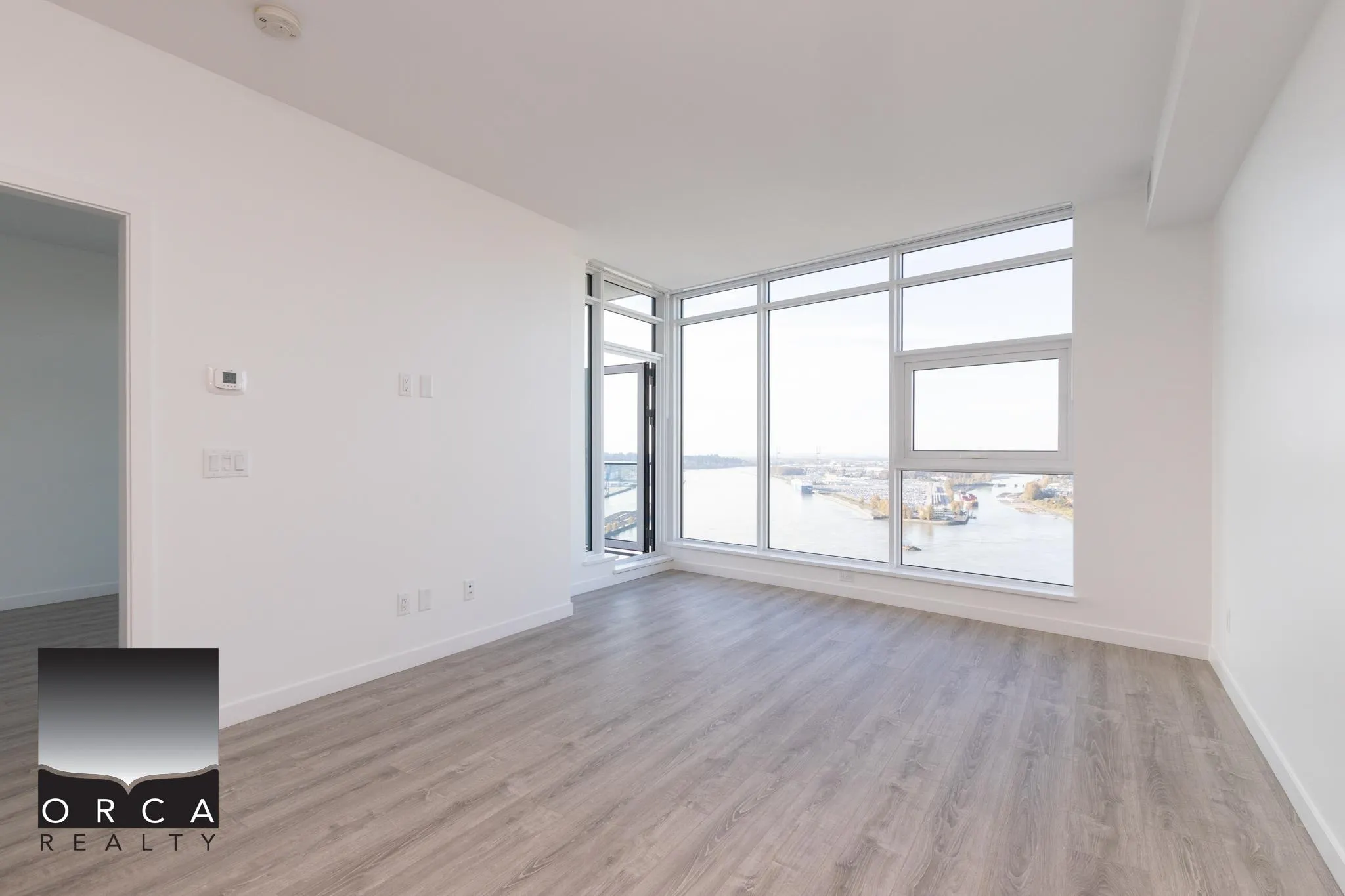 680 Quayside Drive #3302