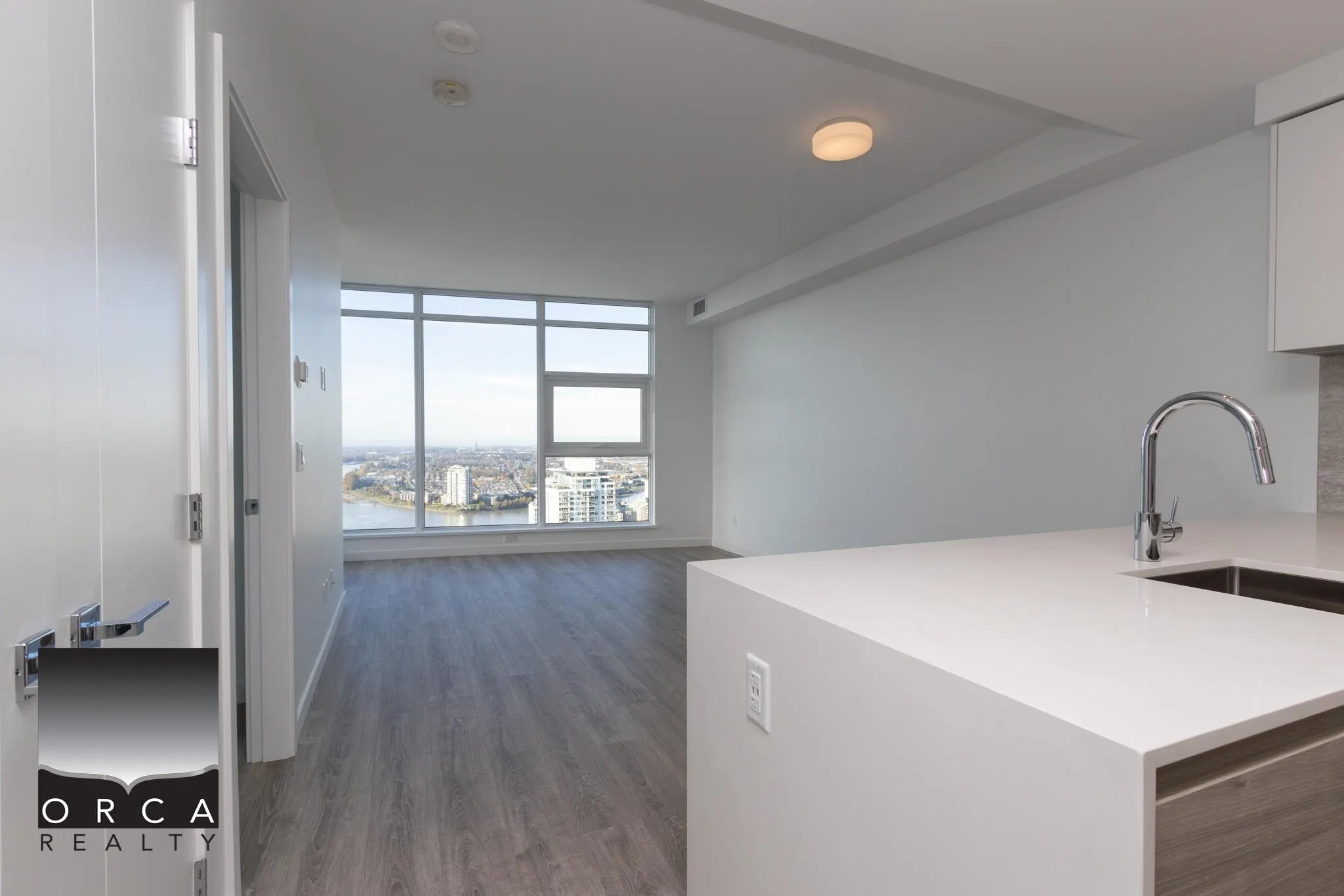 680 Quayside Drive #3302