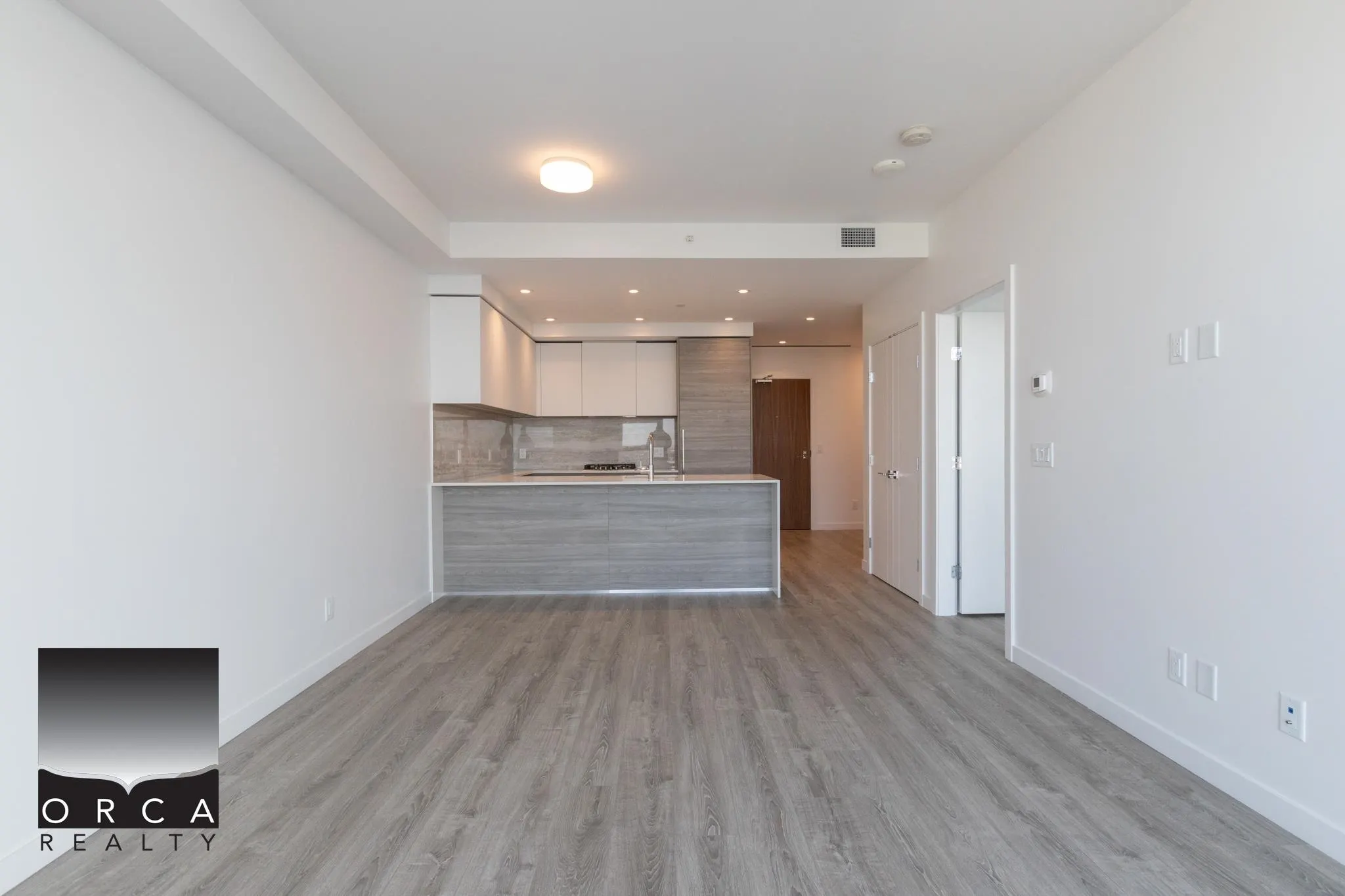 680 Quayside Drive #3302