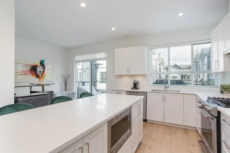 16760 25 Avenue #36